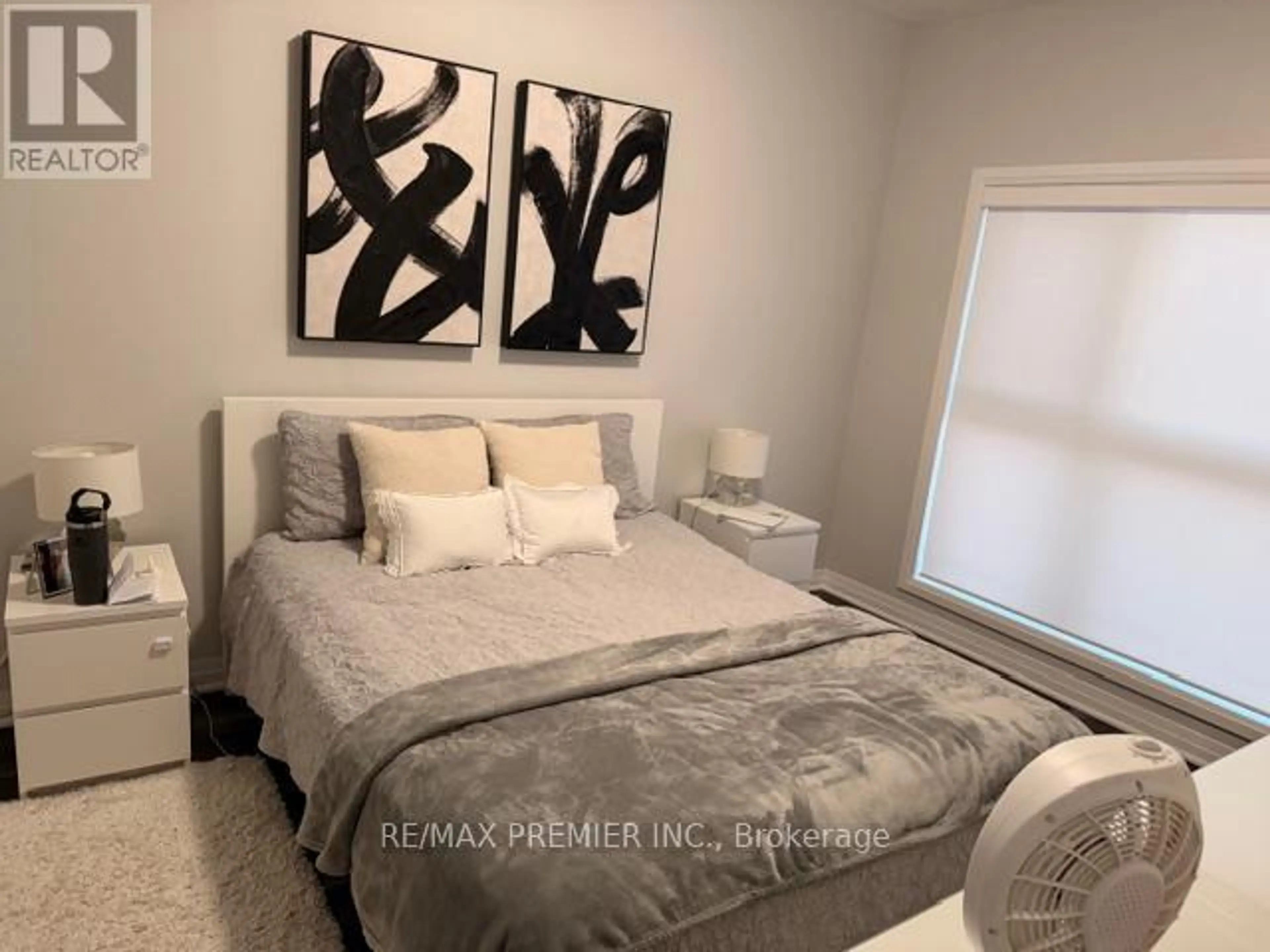 Property at #421 102 GROVEWOOD COMMON, Oakville, ON