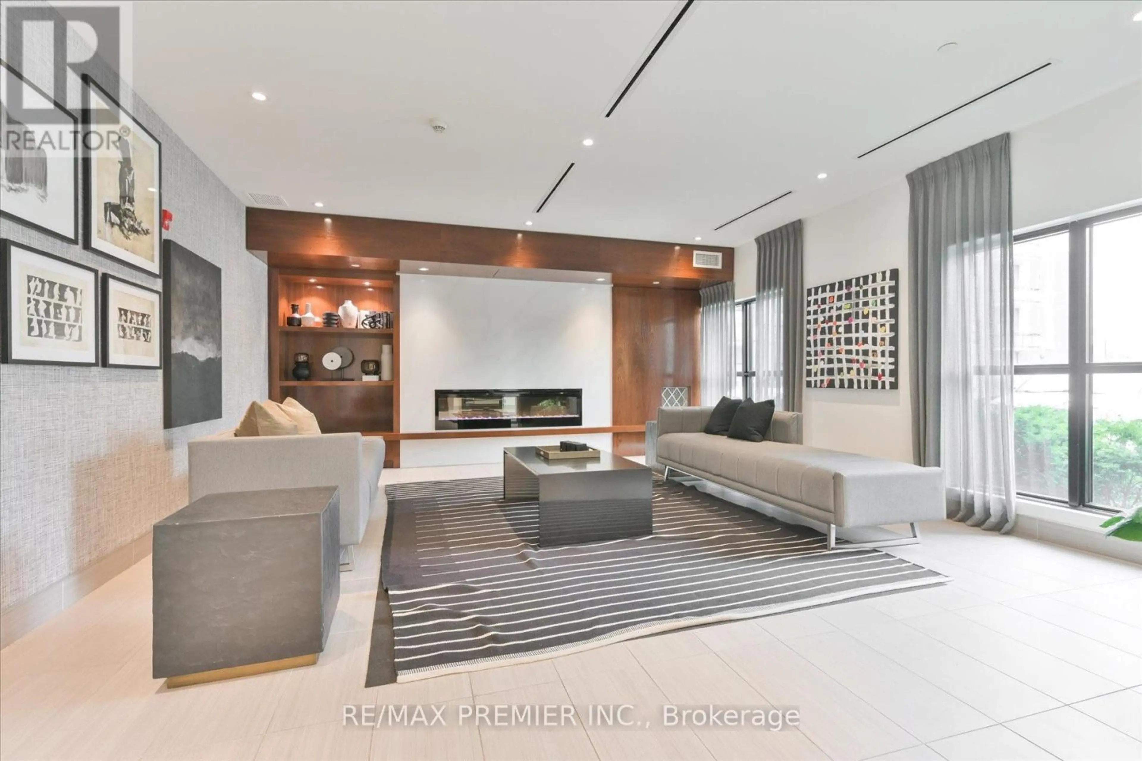 Property at #421 102 GROVEWOOD COMMON, Oakville, ON