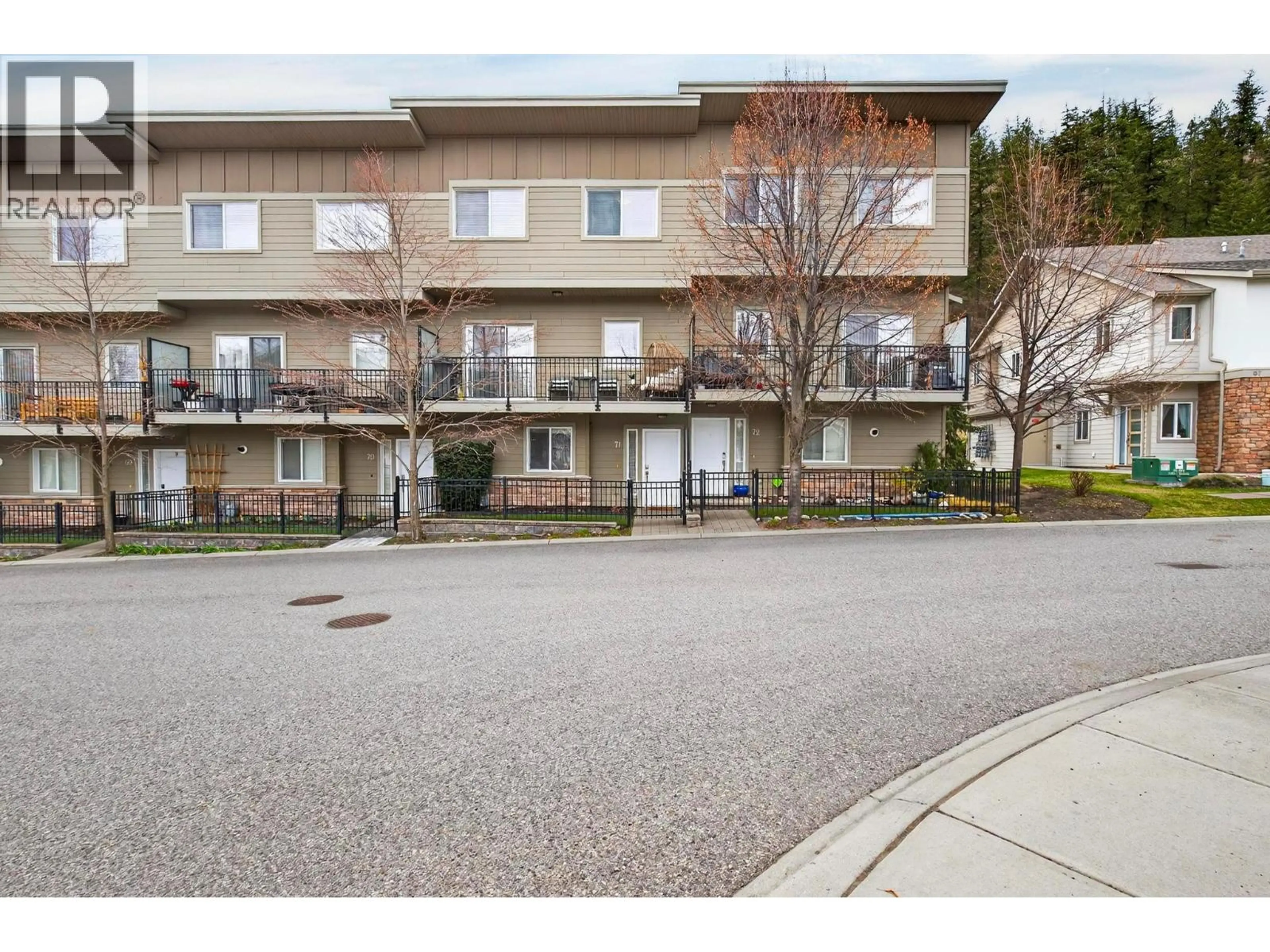 Property at #71 600 BOYNTON PLACE, Kelowna, BC