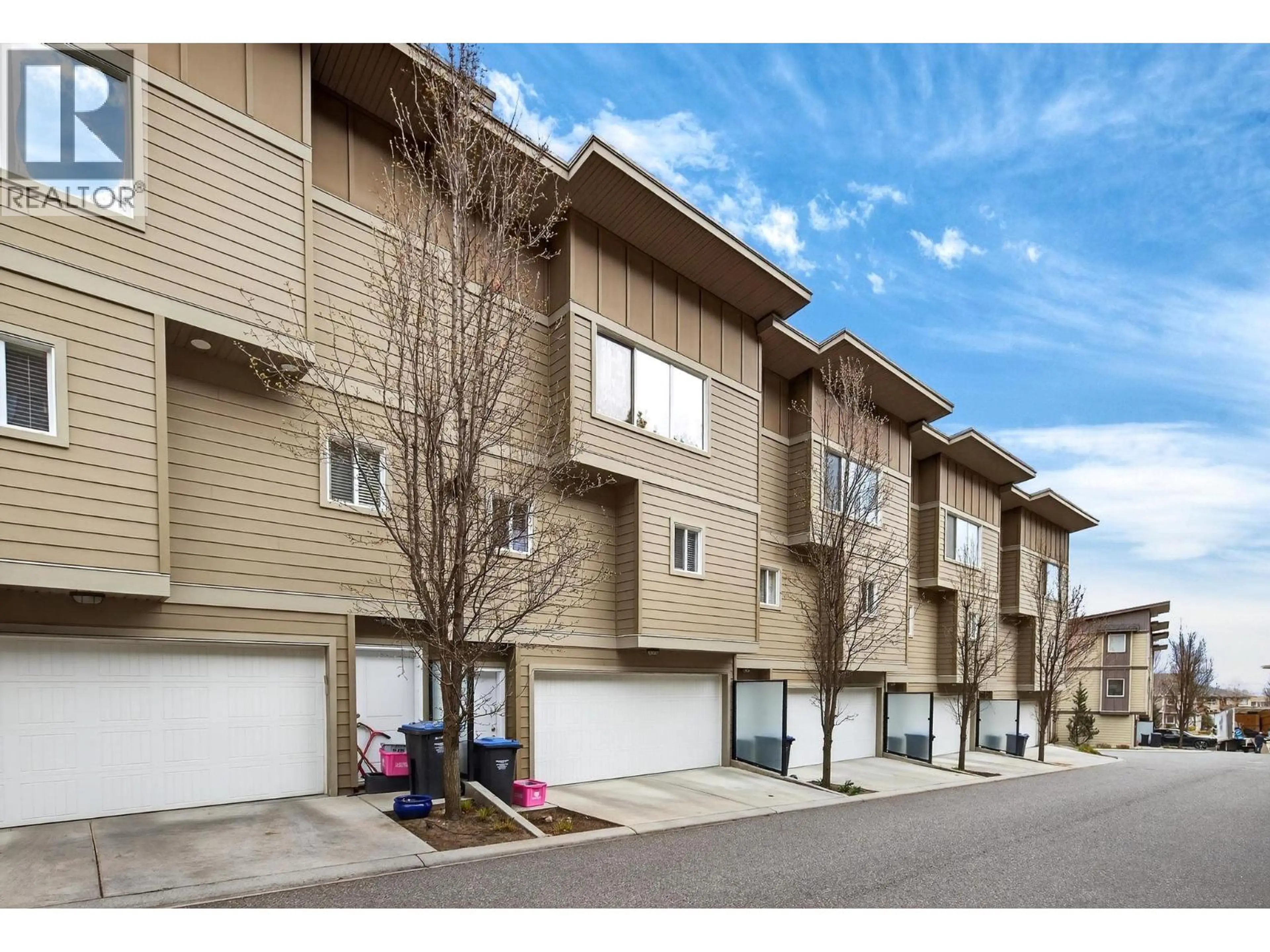 Property at #71 600 BOYNTON PLACE, Kelowna, BC