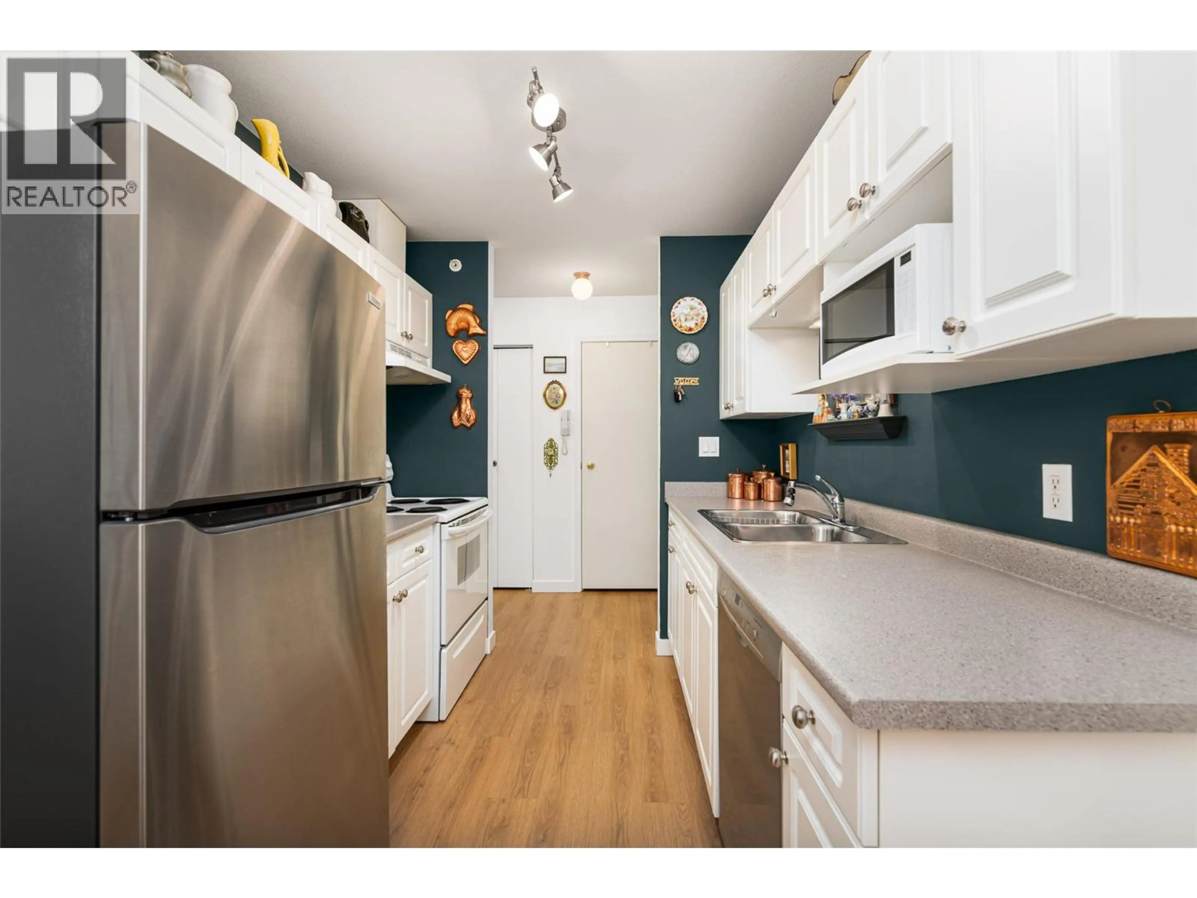 Property at #403 914 VANCOUVER STREET, Creston, BC