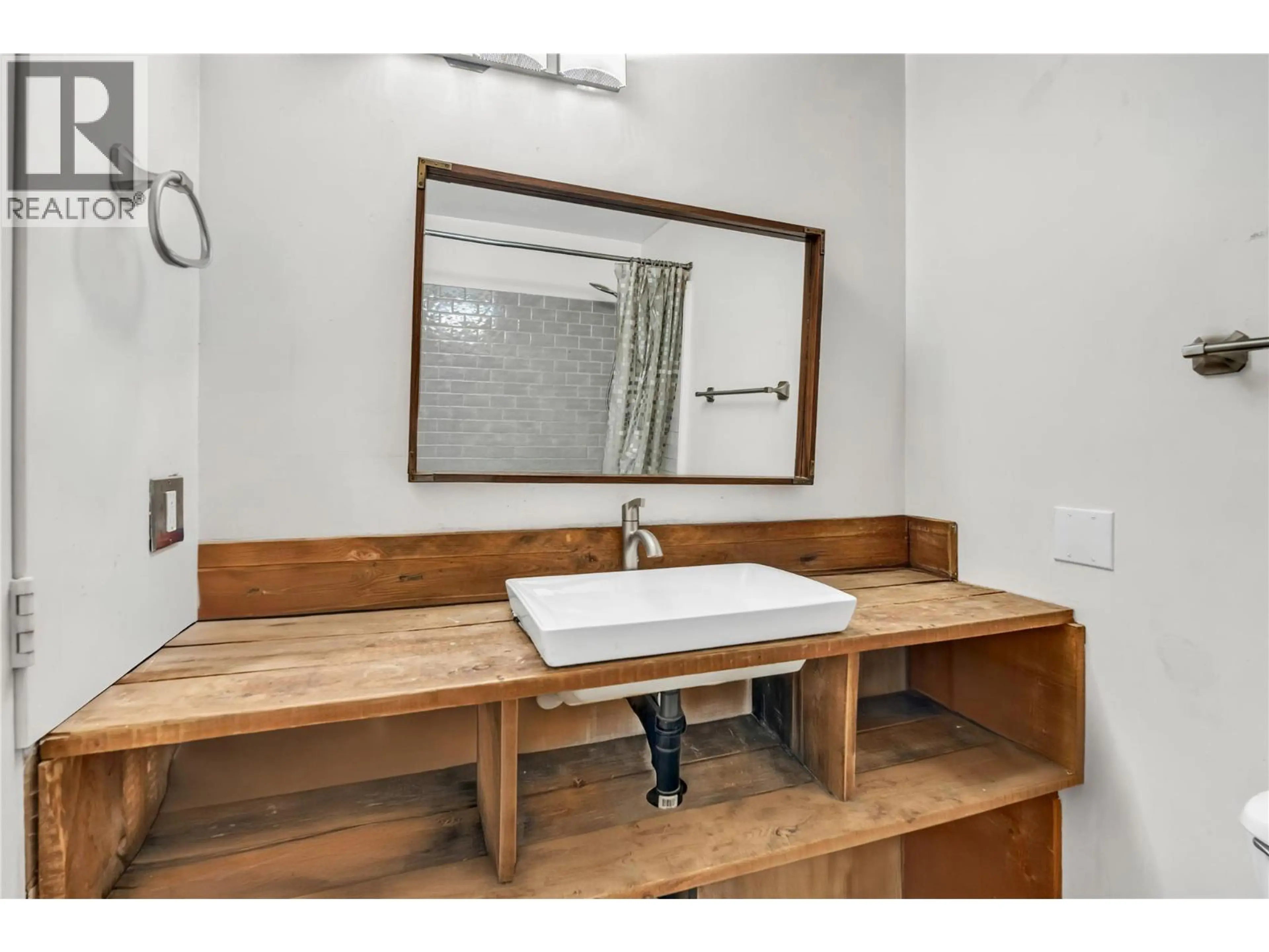 Property at 511 SIMILKAMEEN AVENUE, Princeton, BC