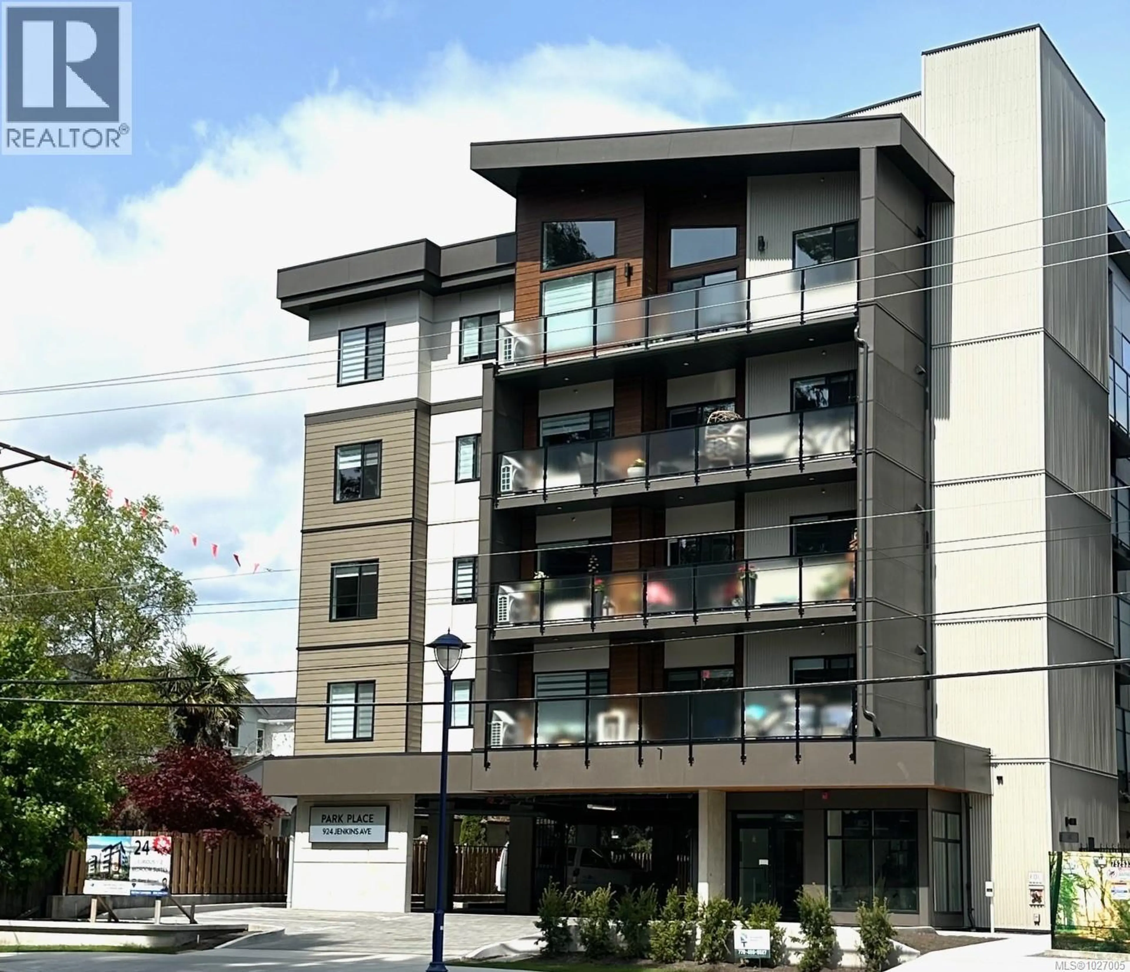 Property at #304 924 JENKINS AVE, Langford, BC