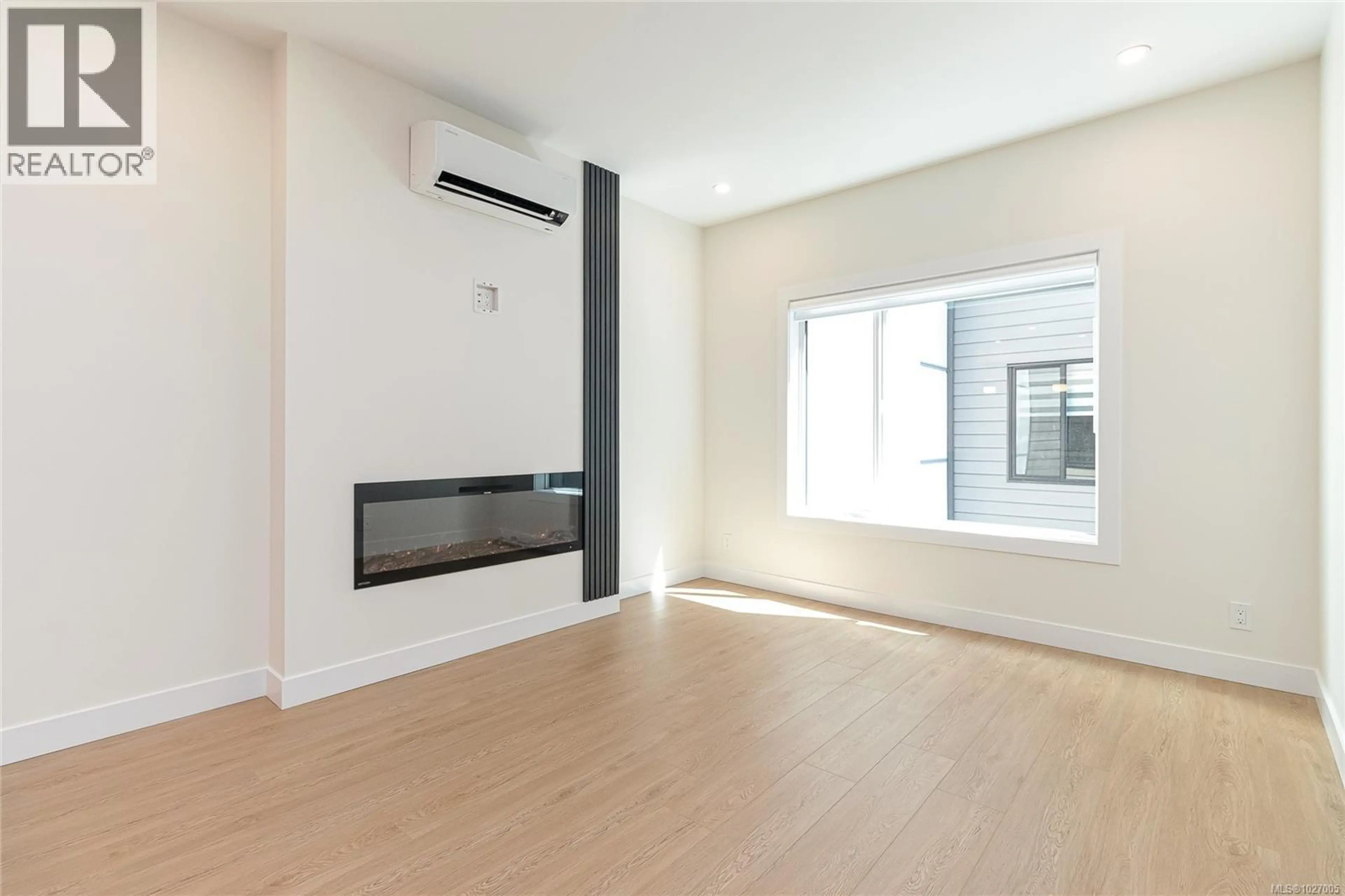 Property at #304 924 JENKINS AVE, Langford, BC