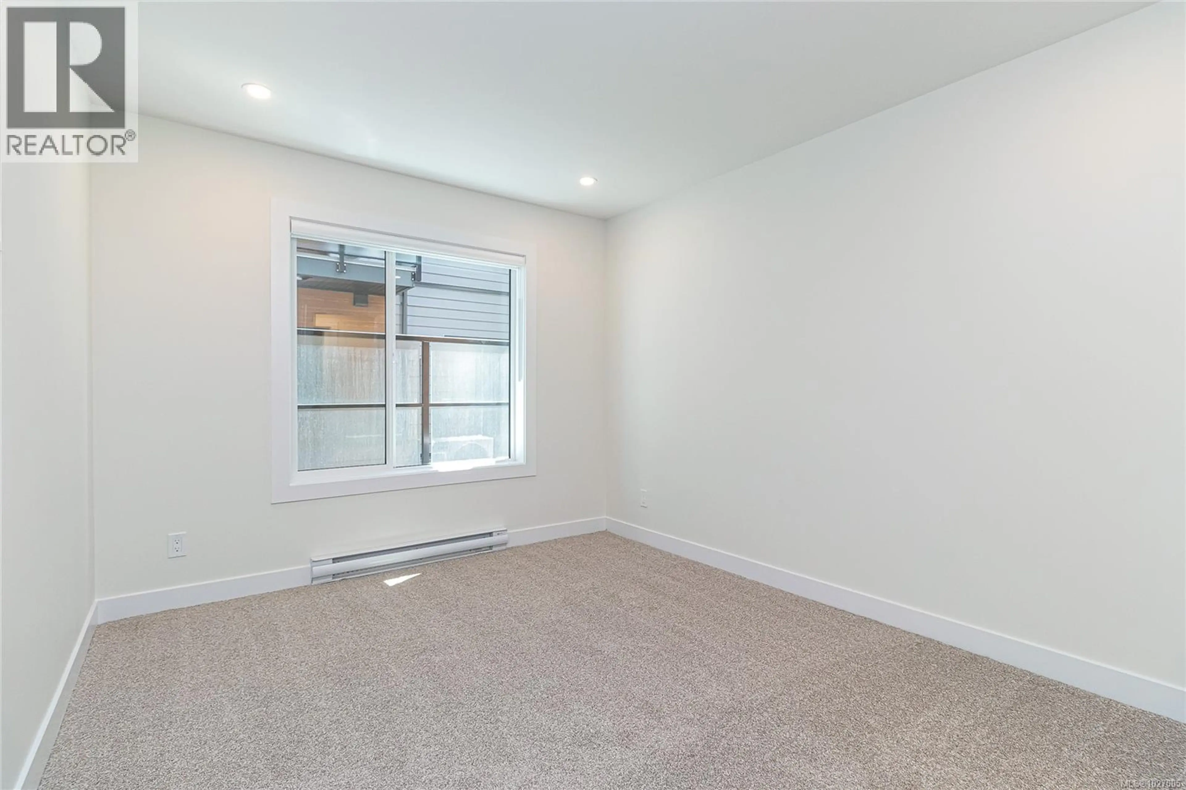 Property at #304 924 JENKINS AVE, Langford, BC