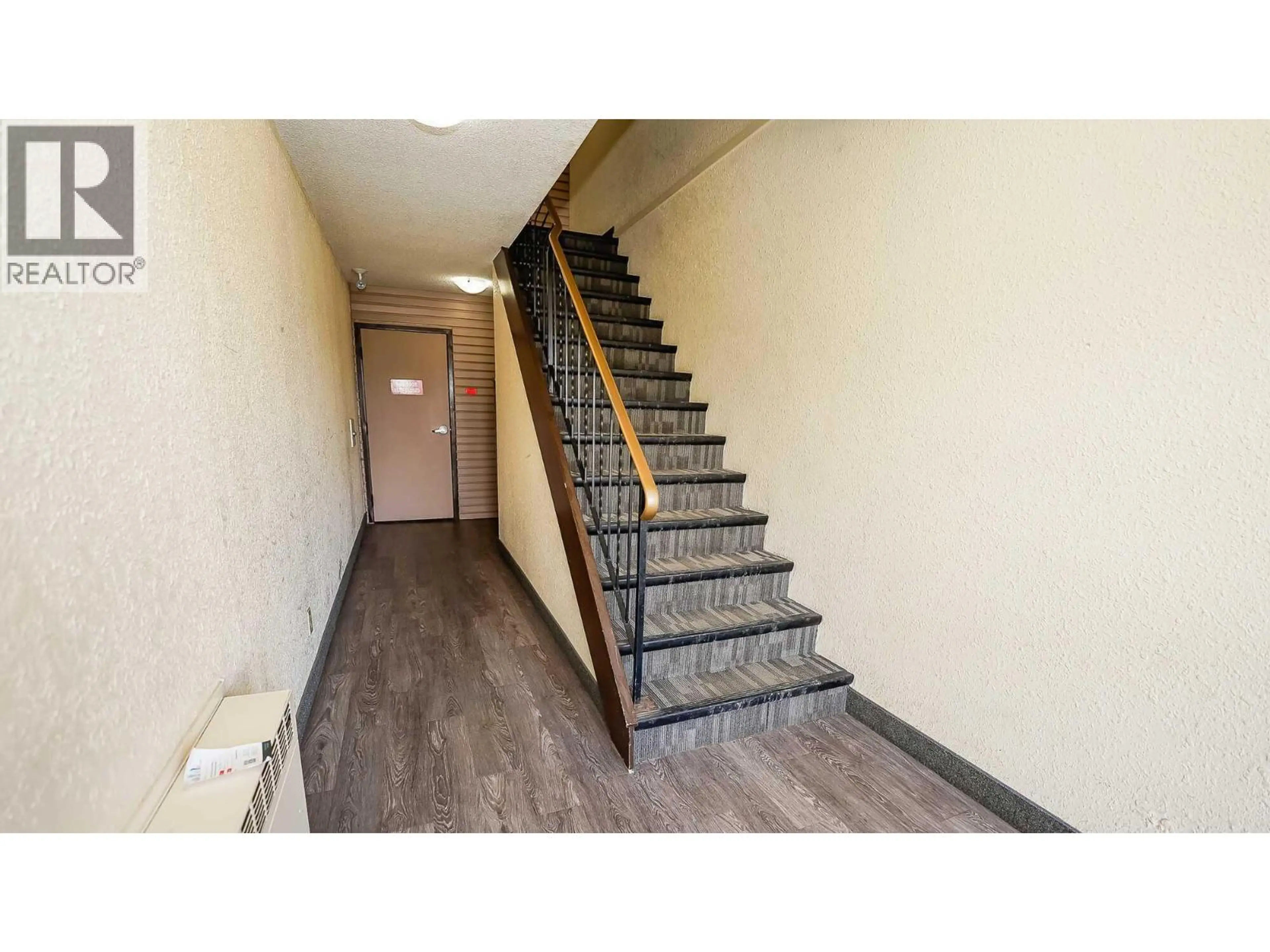 Property at #18 1595 SUMMIT DRIVE, Kamloops, BC
