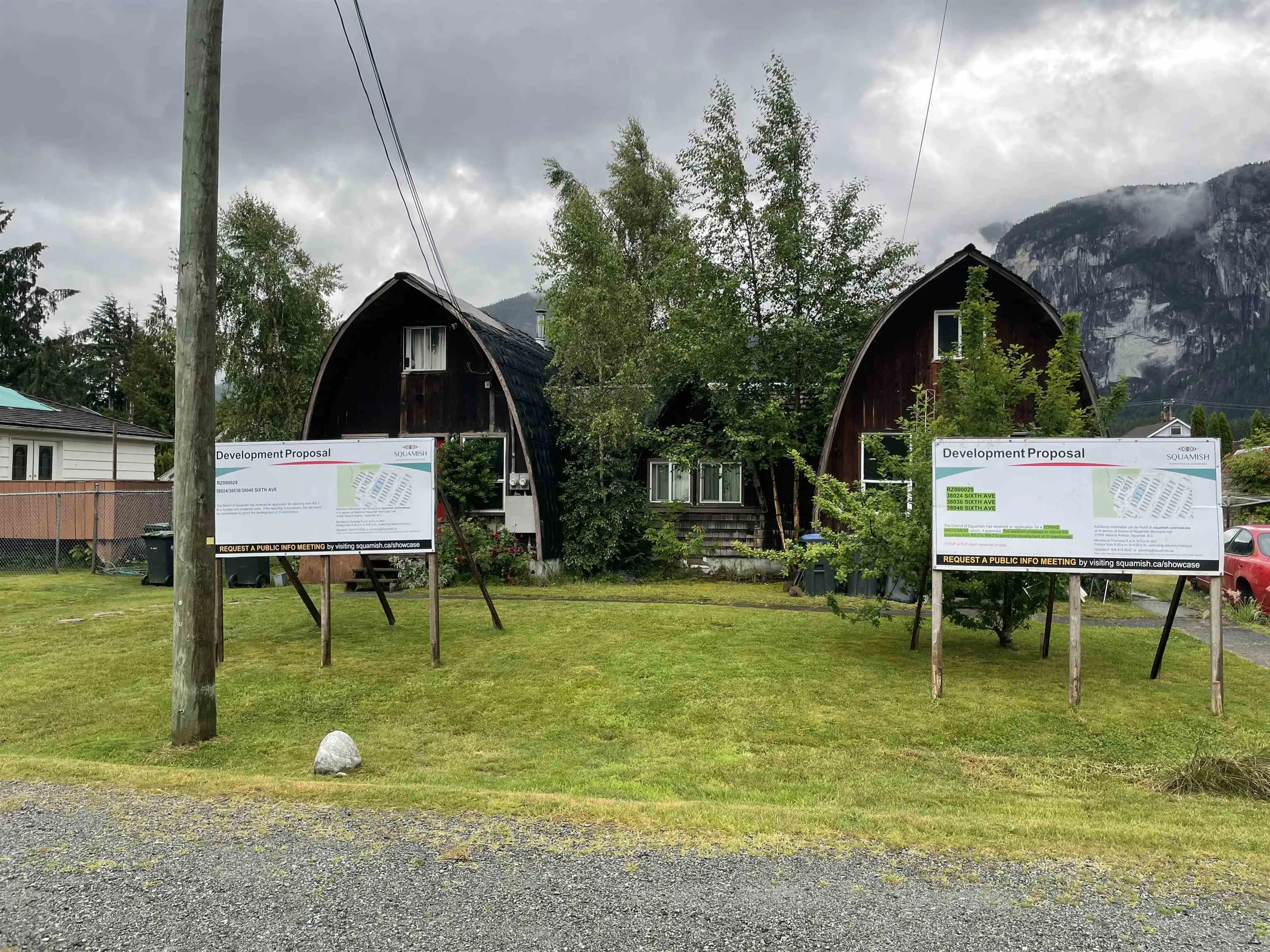 Property at 38036 SIXTH AVENUE, Squamish, BC