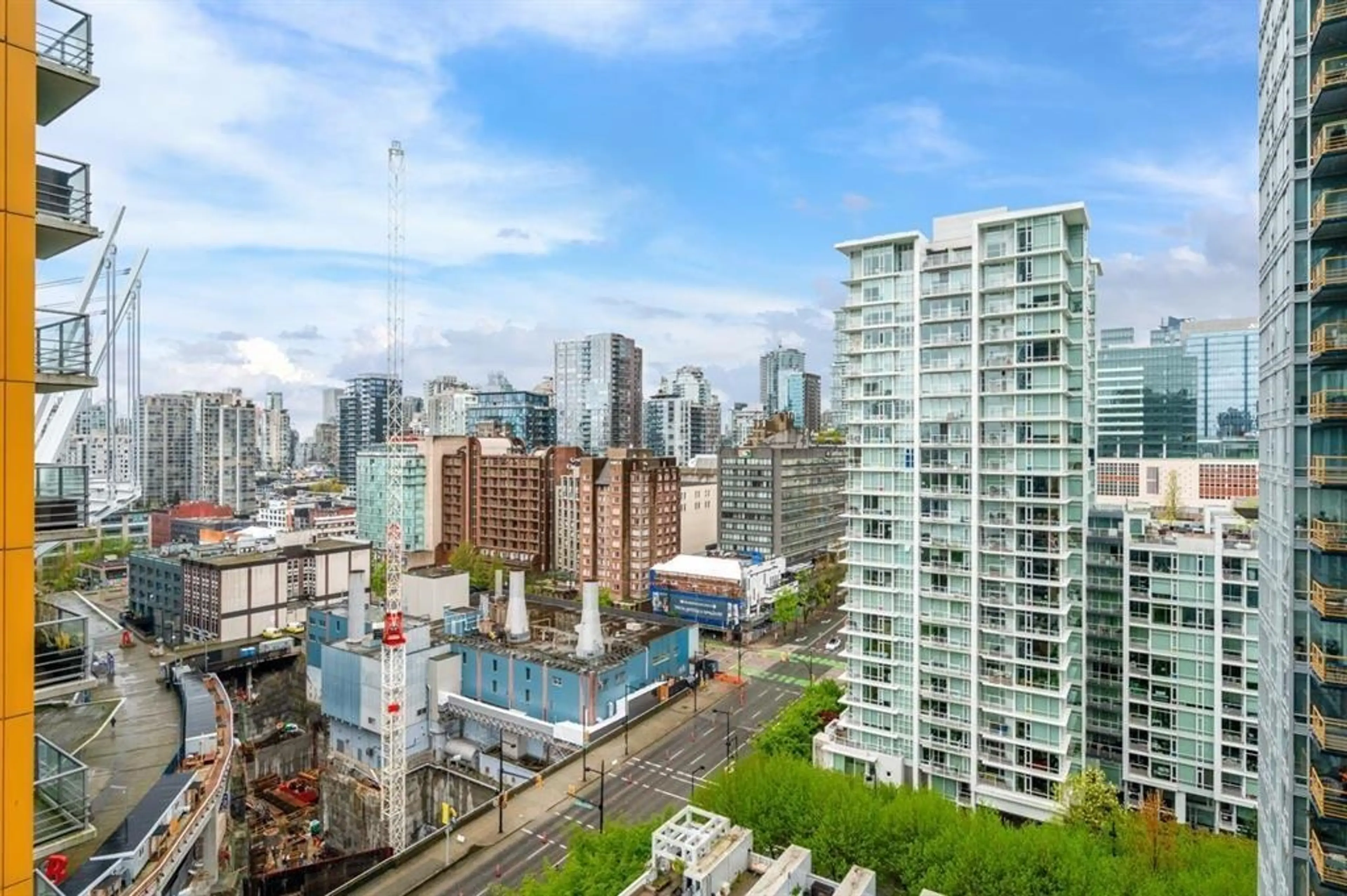 Property at #1806 111 W GEORGIA STREET, Vancouver, BC