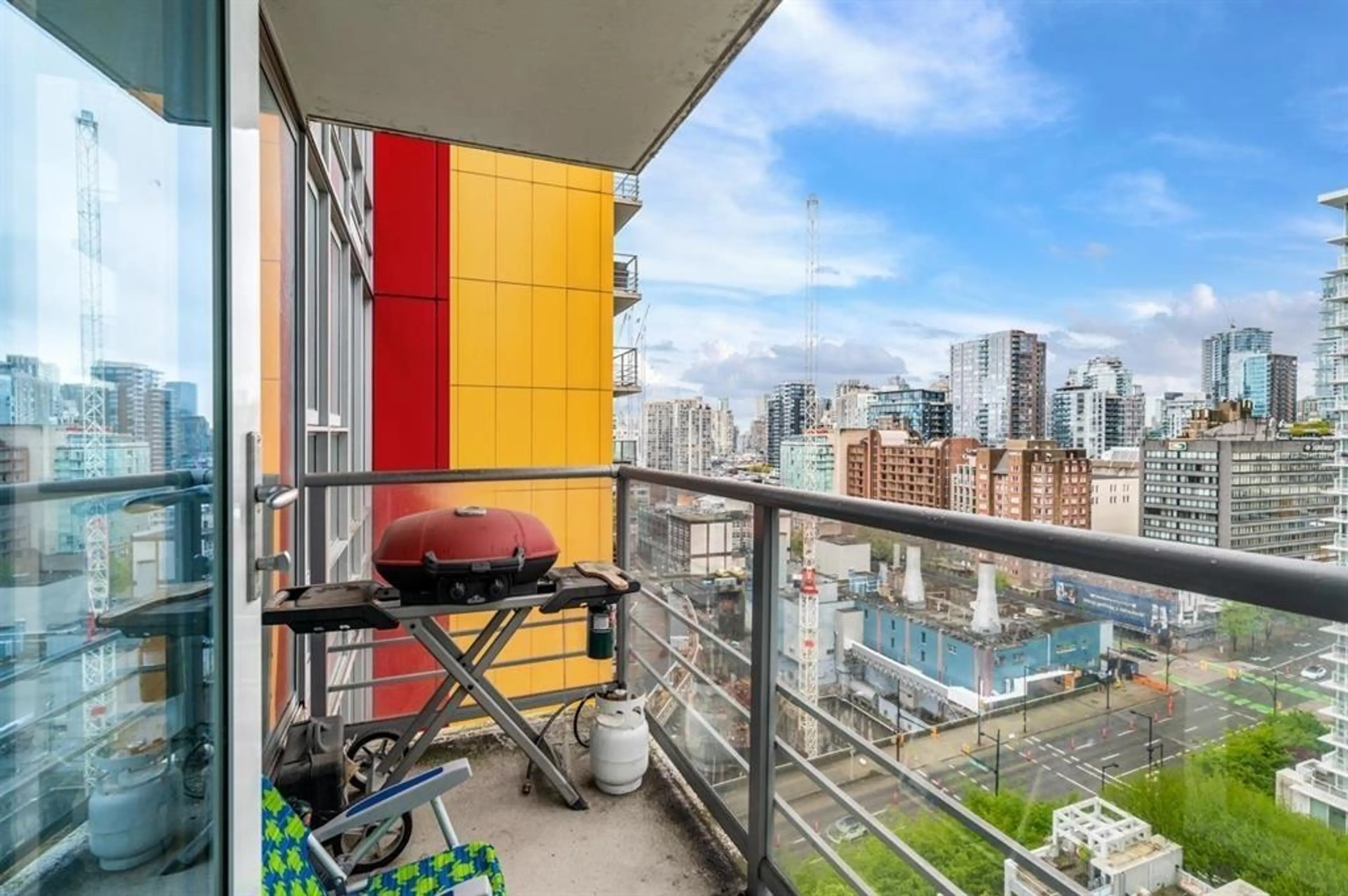 Property at #1806 111 W GEORGIA STREET, Vancouver, BC