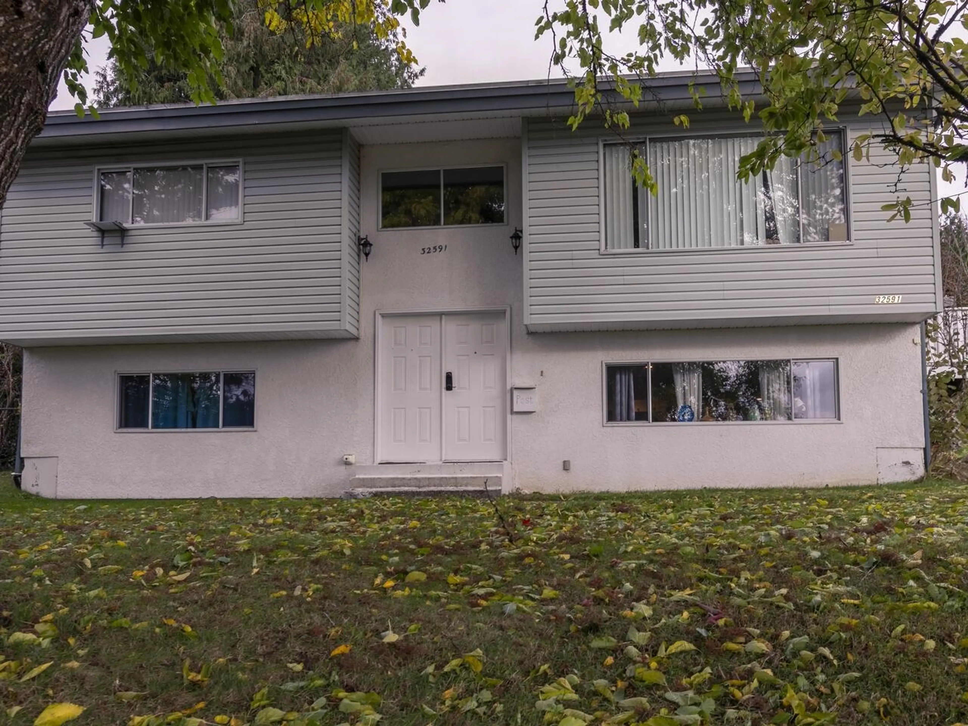 Property at 32591 FLEMING AVENUE, Mission, BC