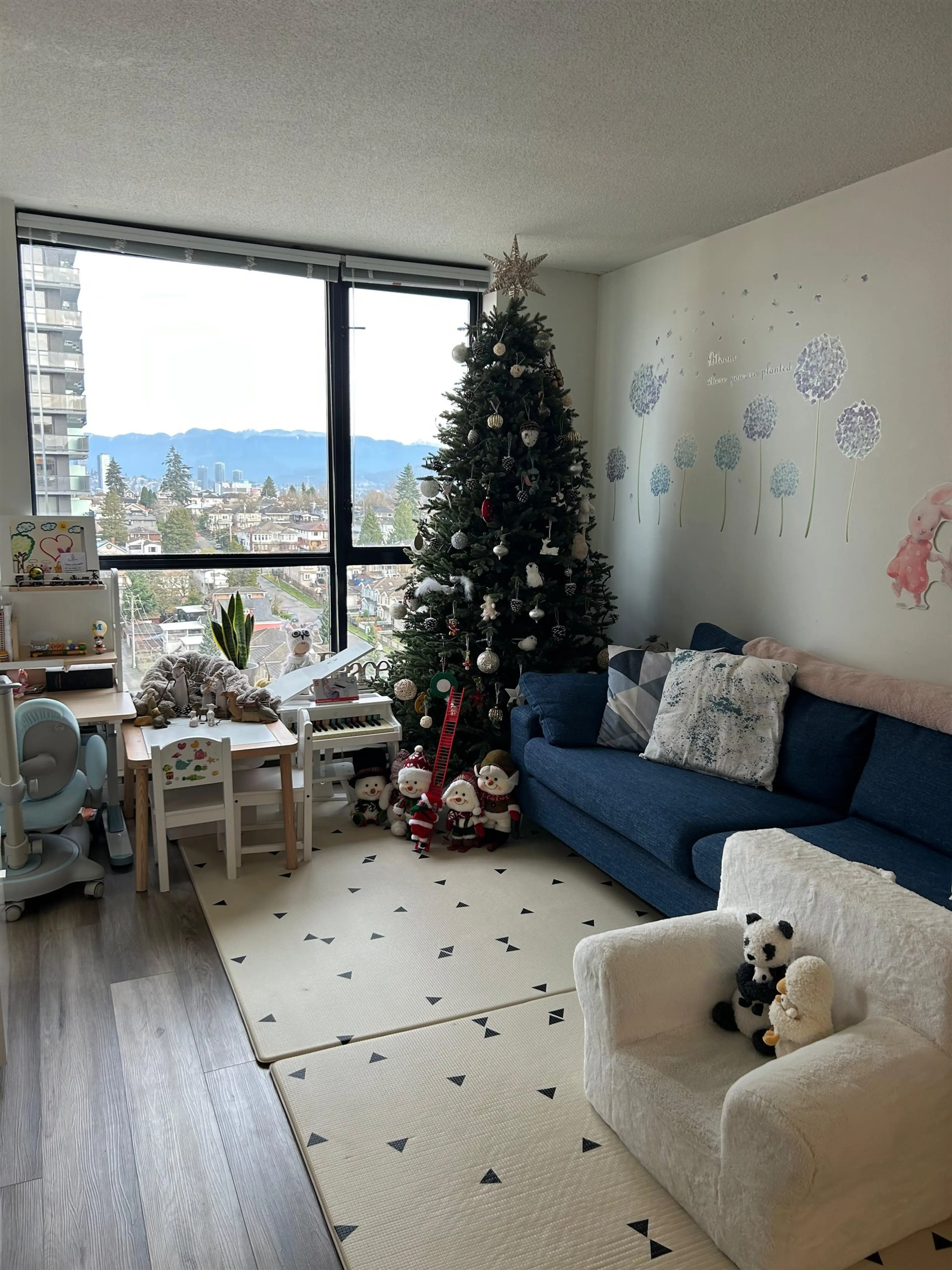 Property at #1507 3438 VANNESS AVENUE, Vancouver, BC