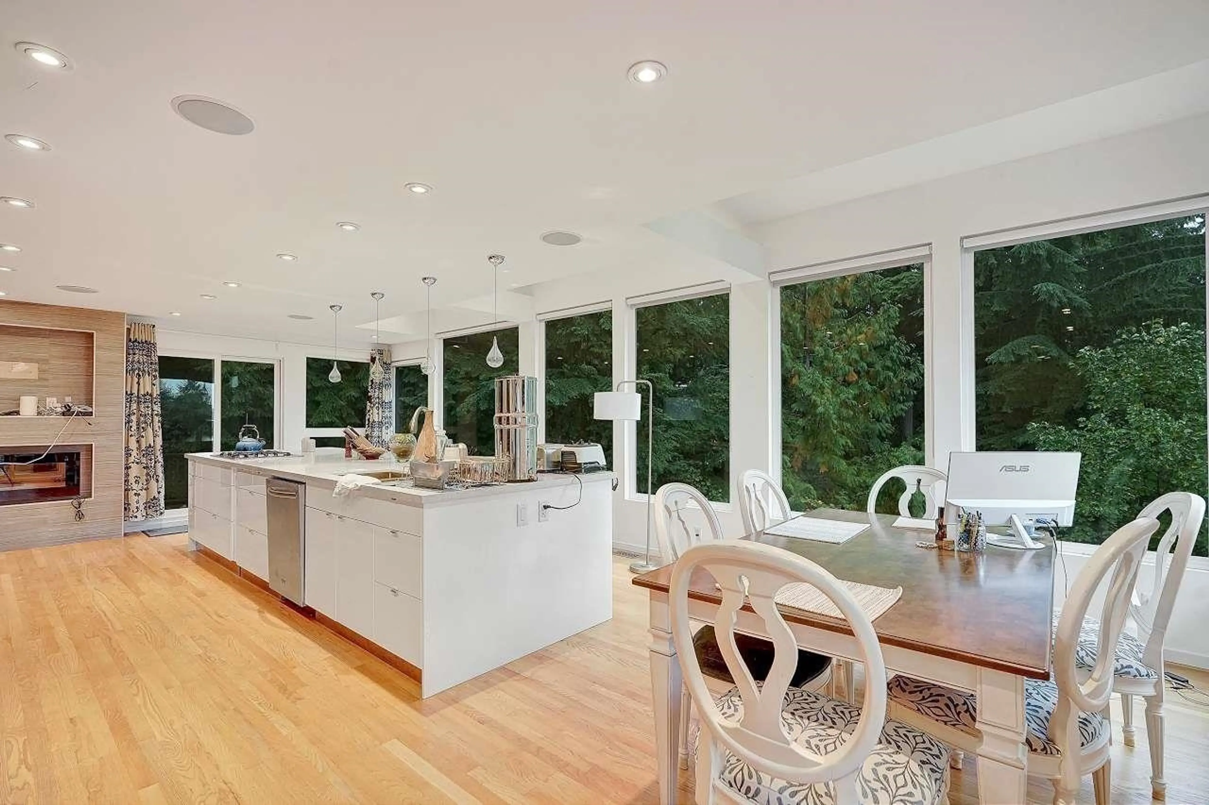 Property at 5344 CLIFFRIDGE AVENUE, North Vancouver, BC