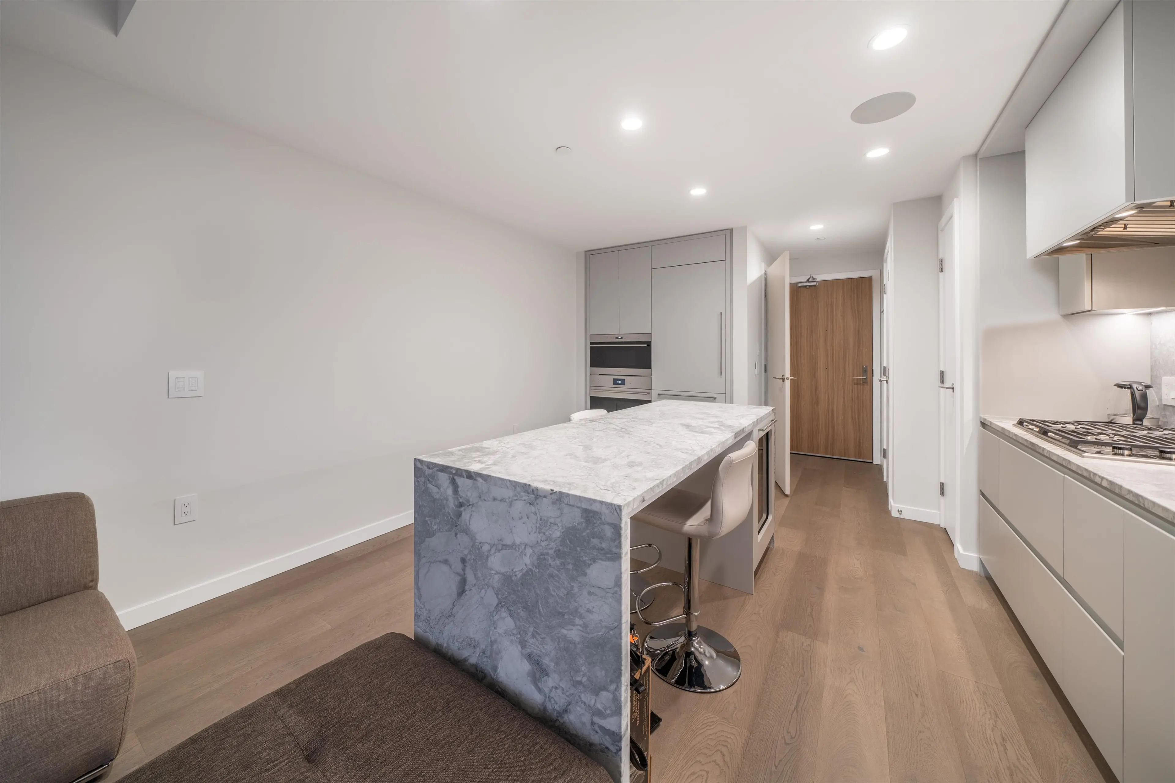 Property at #1902 7433 CAMBIE STREET, Vancouver, BC