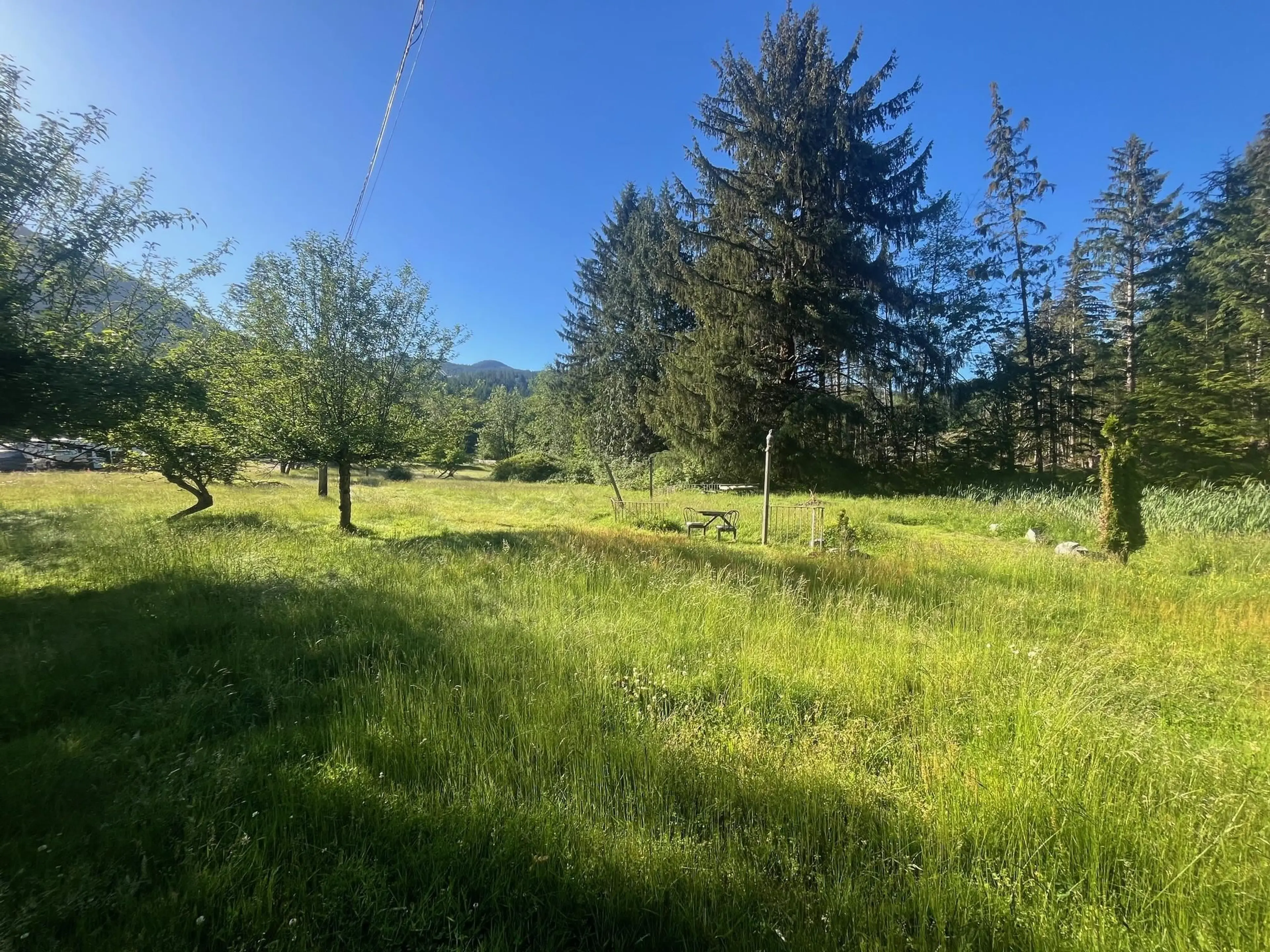 Property at 13524 SUNSHINE COAST HIGHWAY, Madeira Park, BC