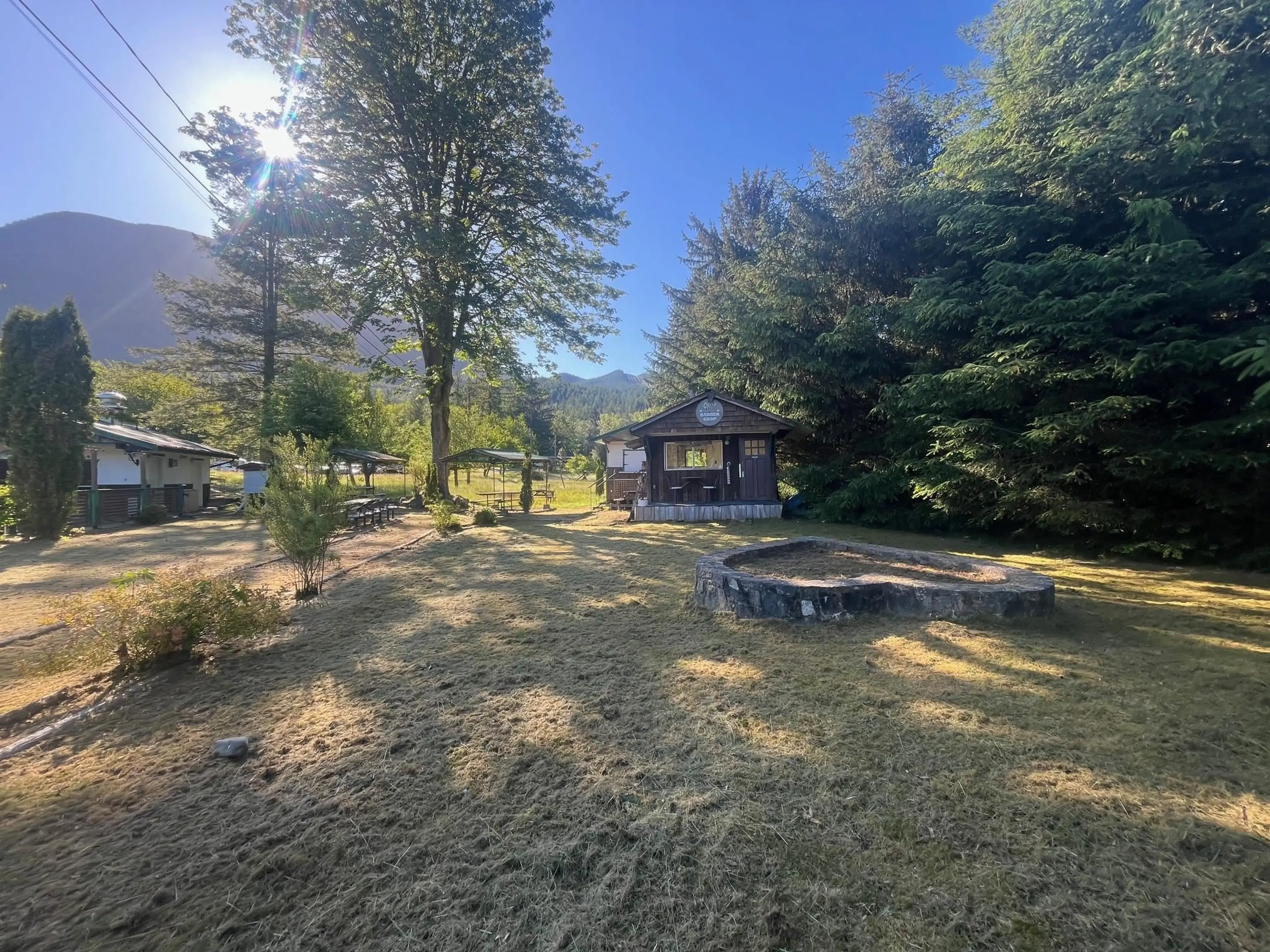 Property at 13524 SUNSHINE COAST HIGHWAY, Madeira Park, BC