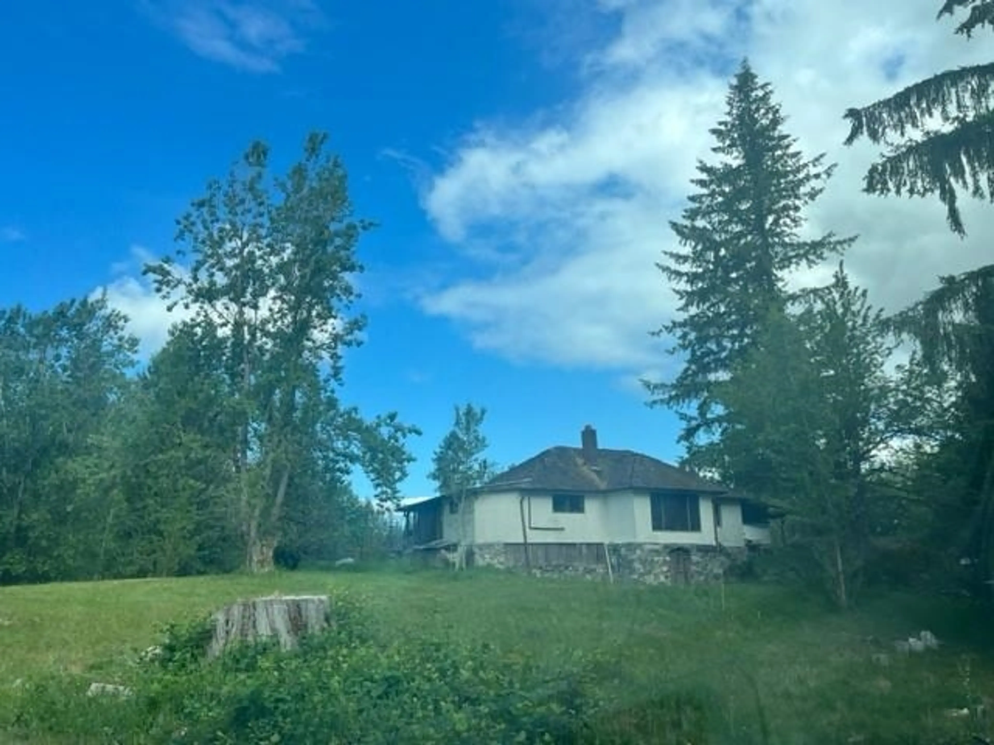 Property at 13524 SUNSHINE COAST HIGHWAY, Madeira Park, BC