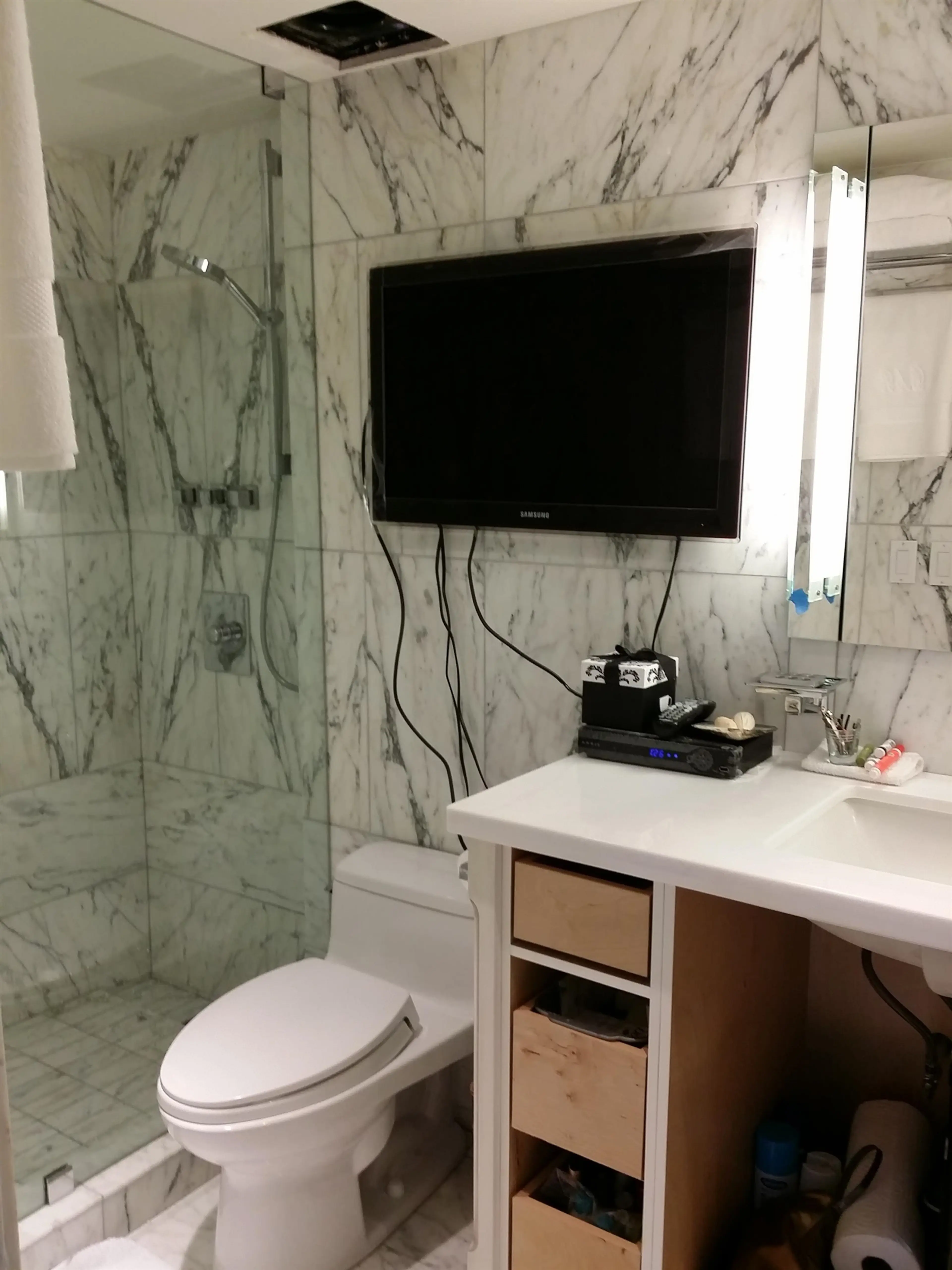 Property at #506 388 DRAKE STREET, Vancouver, BC