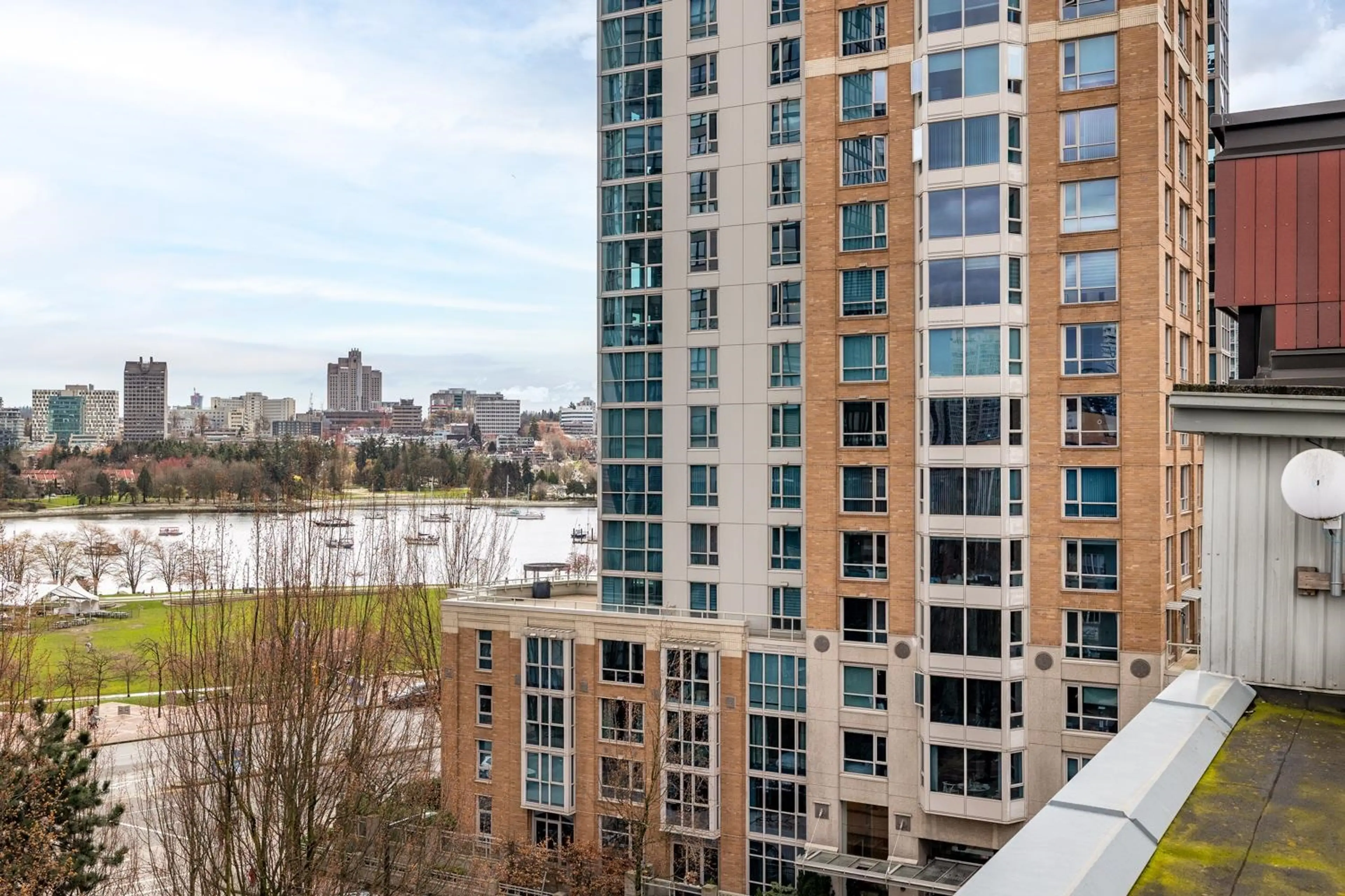 Property at #506 388 DRAKE STREET, Vancouver, BC