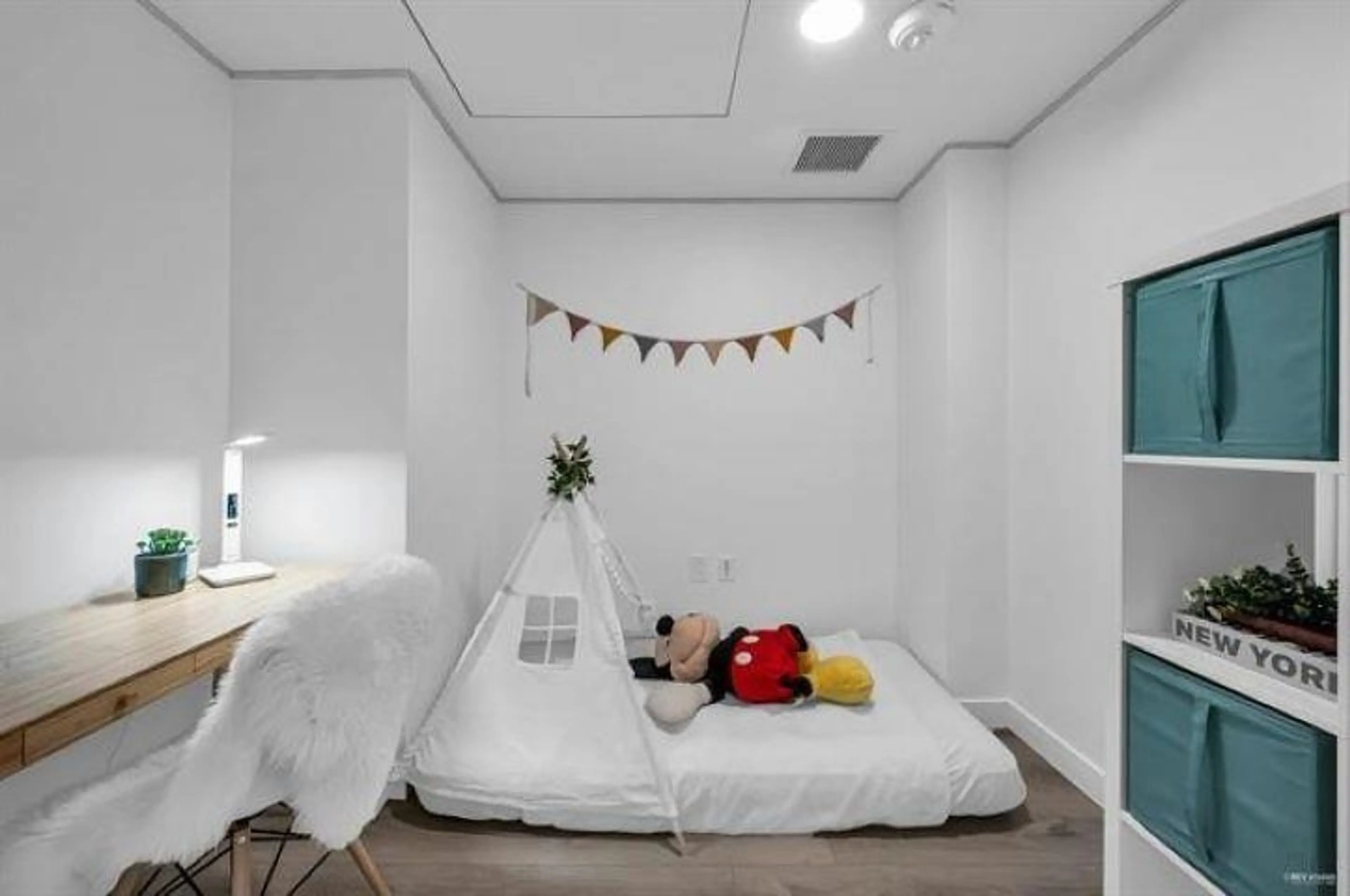 Property at #602 2288 ALPHA AVENUE, Burnaby, BC