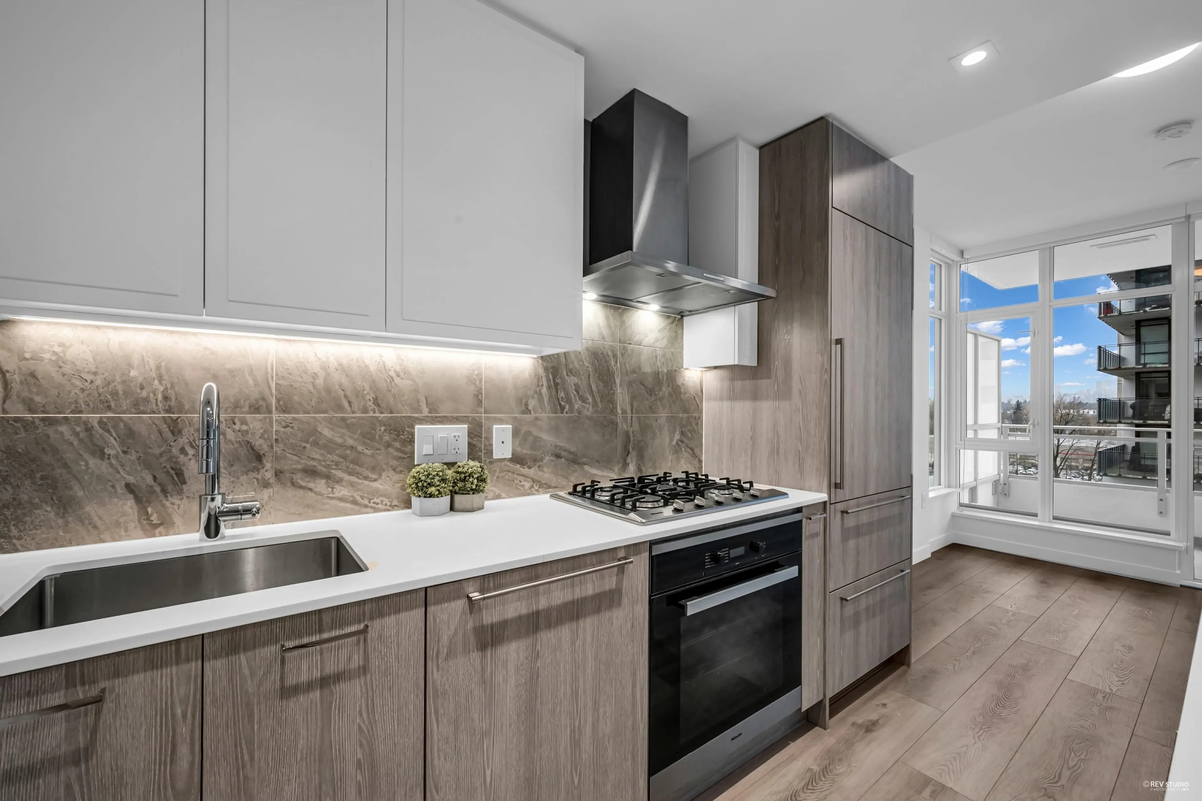 Property at #602 2288 ALPHA AVENUE, Burnaby, BC