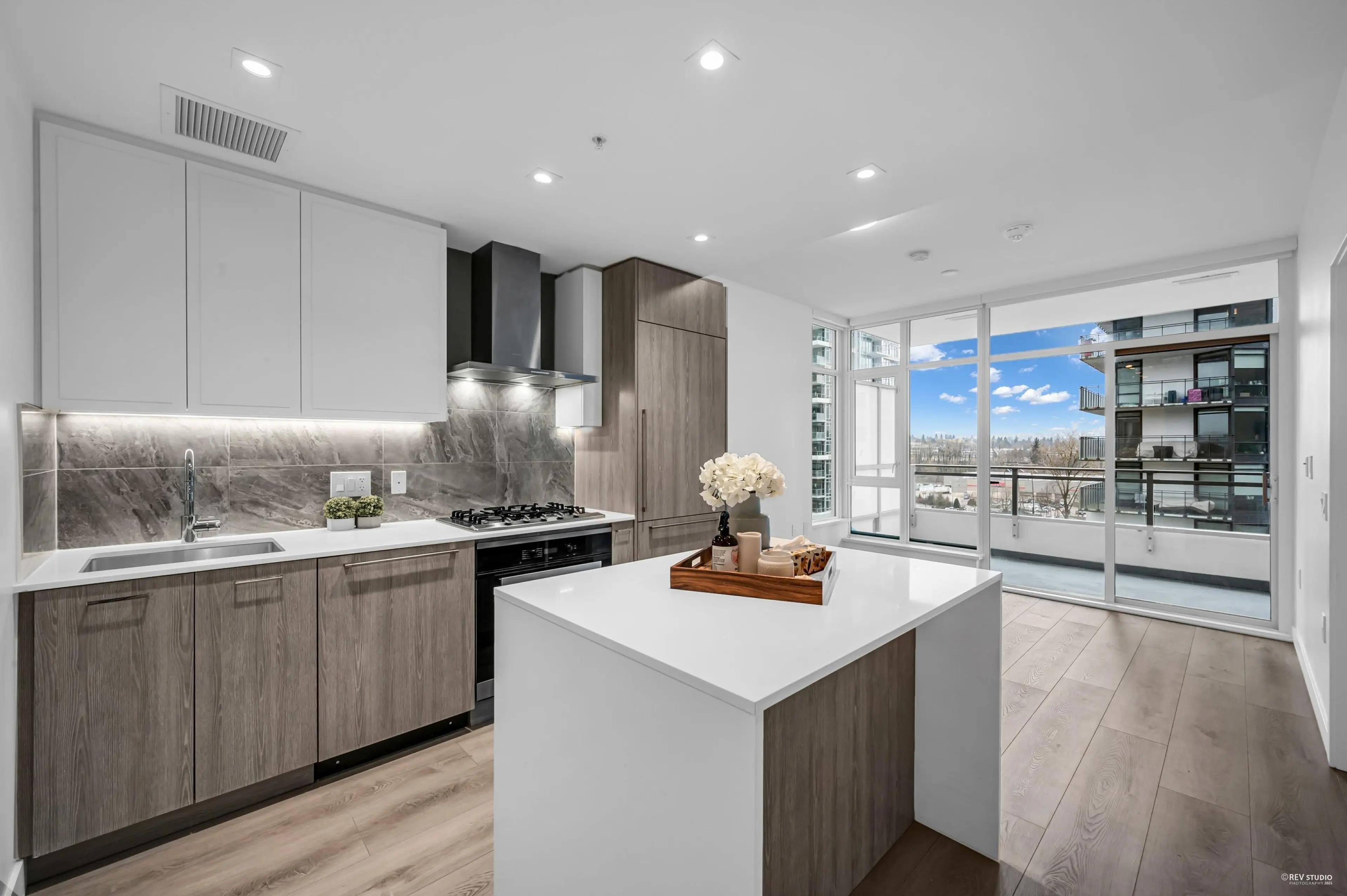 Property at #602 2288 ALPHA AVENUE, Burnaby, BC