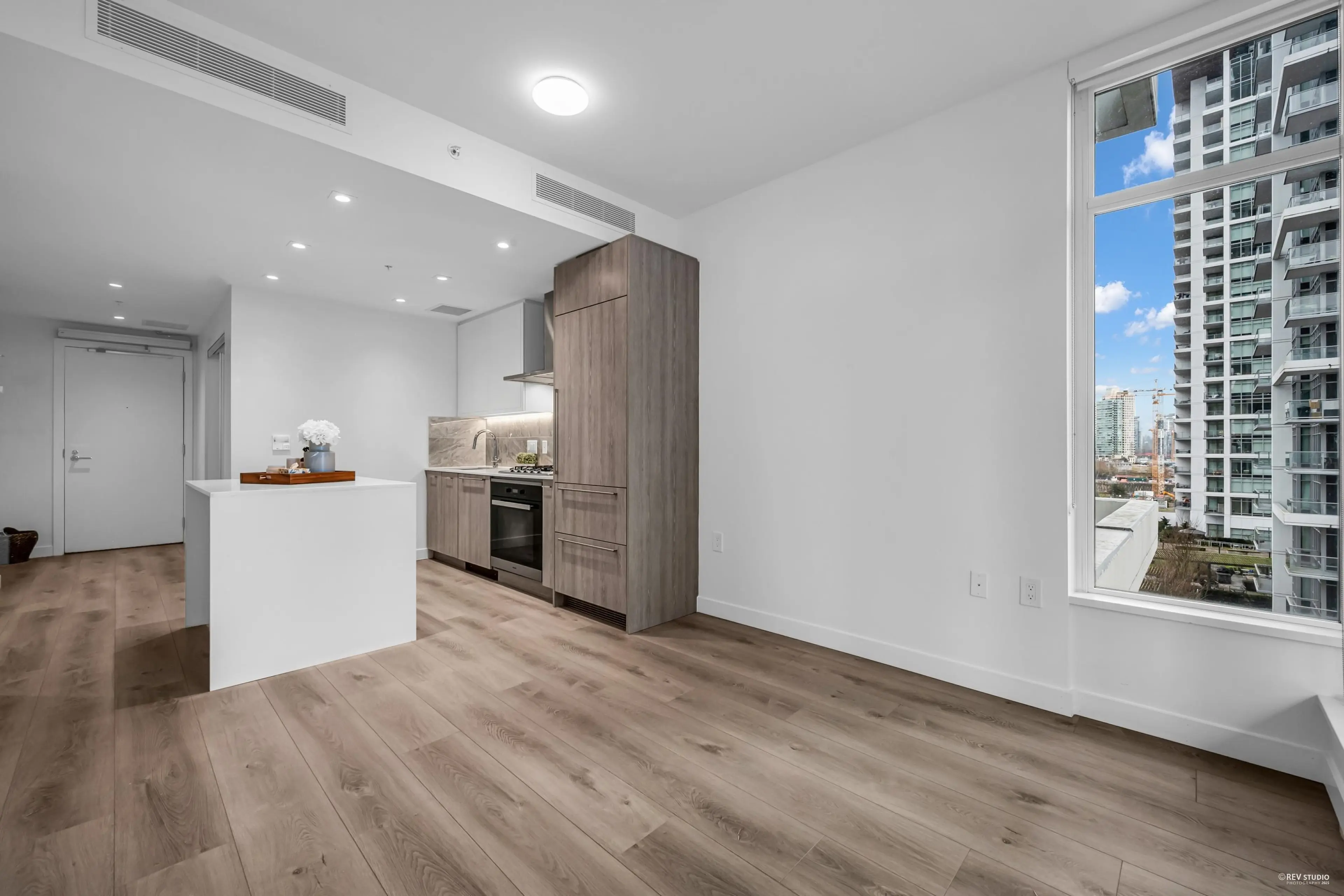 Property at #602 2288 ALPHA AVENUE, Burnaby, BC