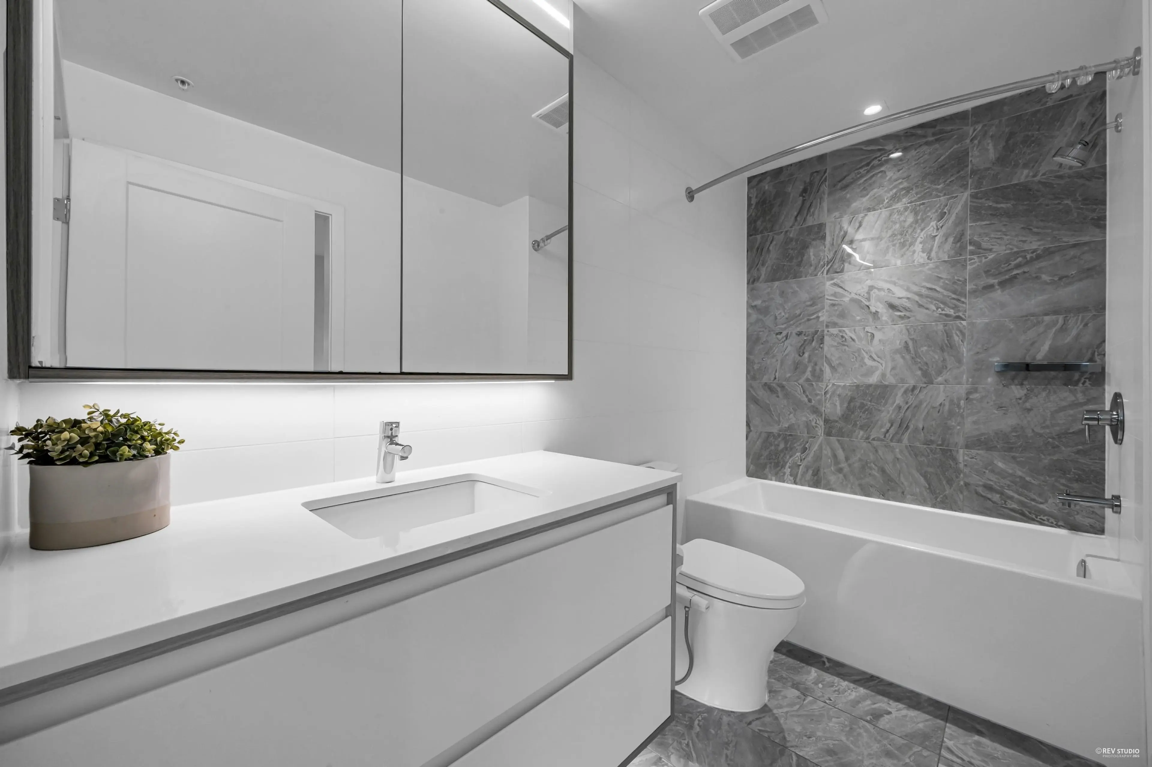 Property at #602 2288 ALPHA AVENUE, Burnaby, BC