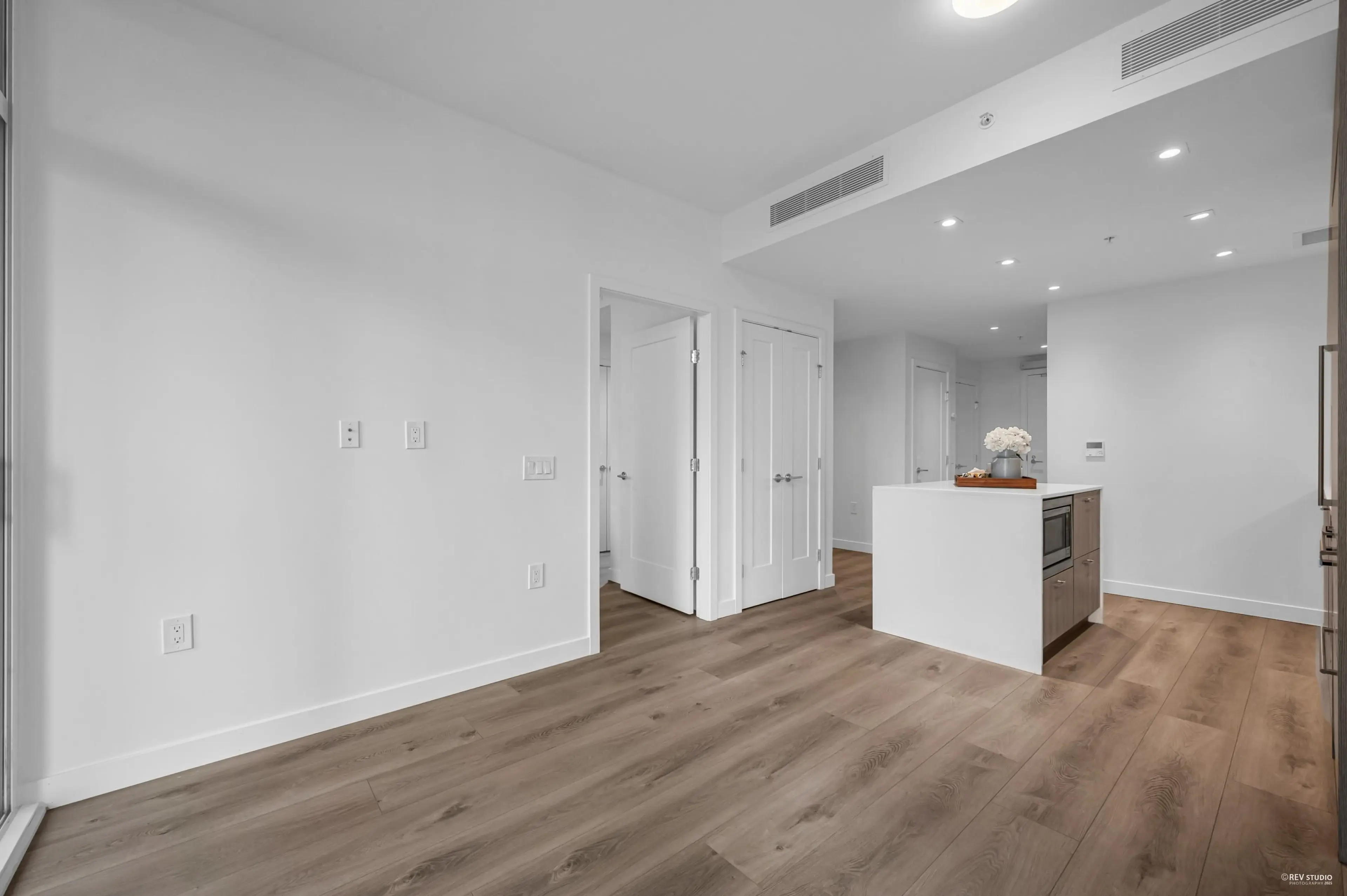 Property at #602 2288 ALPHA AVENUE, Burnaby, BC