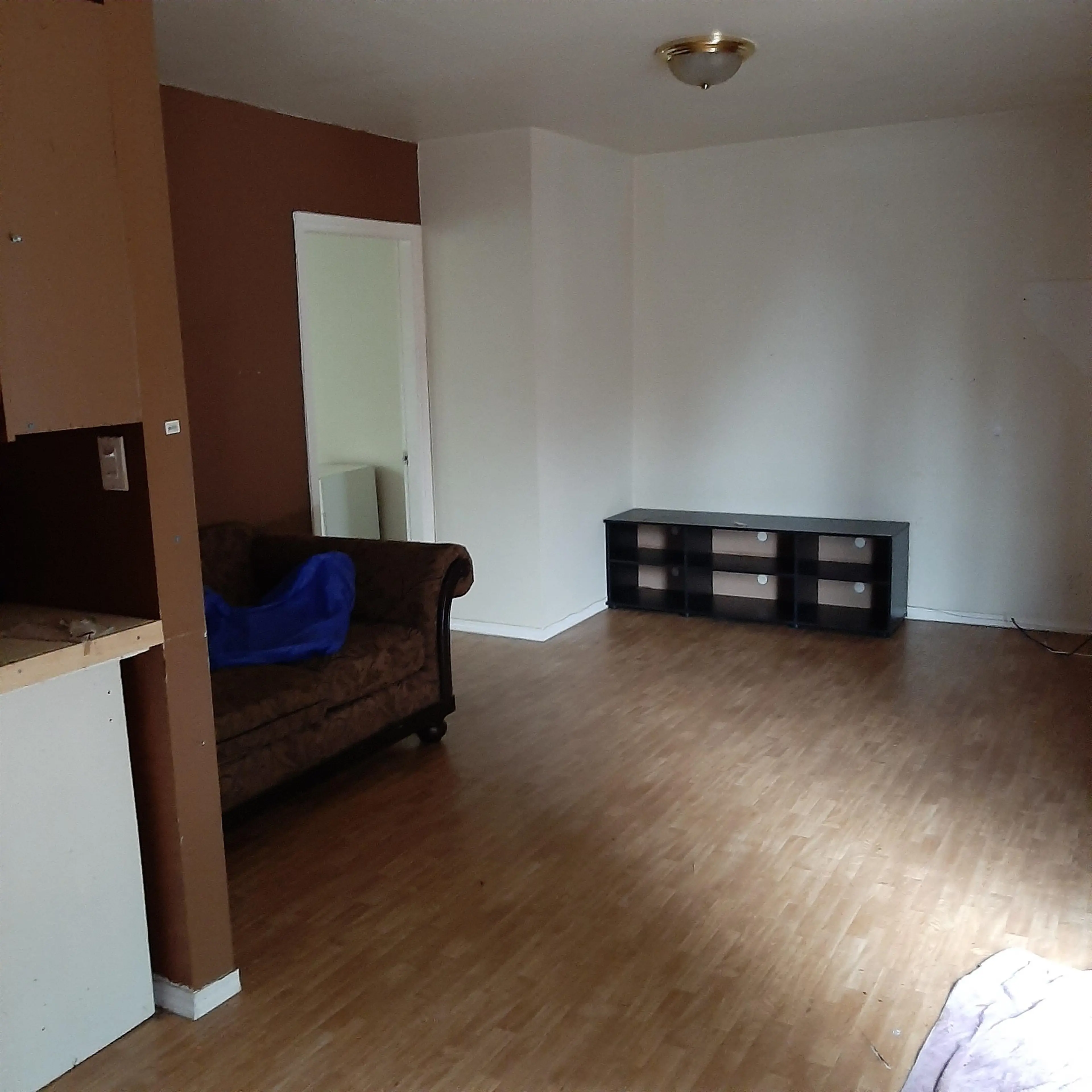 Property at 934-938 CLARKE ROAD, Port Moody, BC