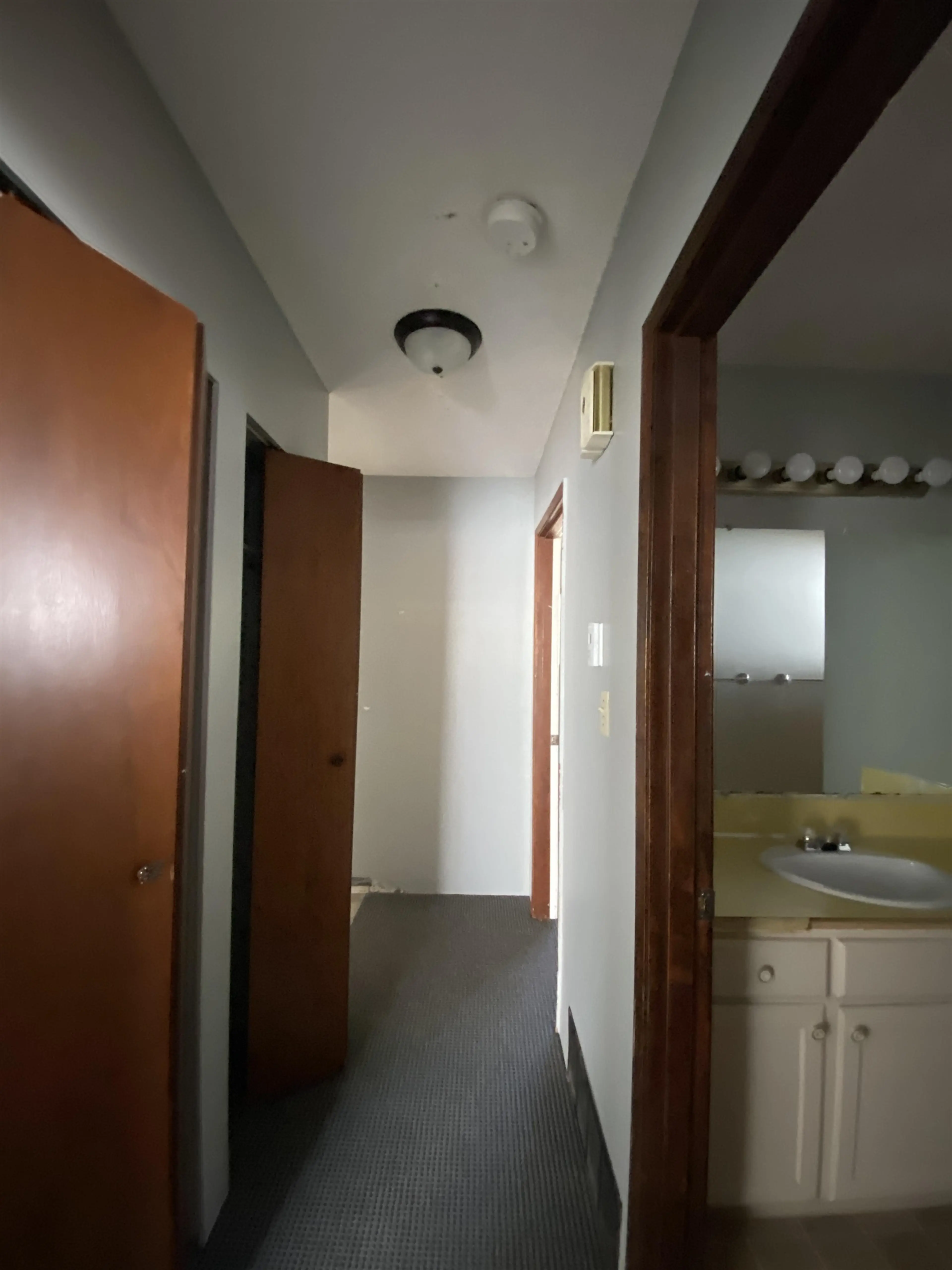 Property at 15855 VINE AVENUE, White Rock, BC