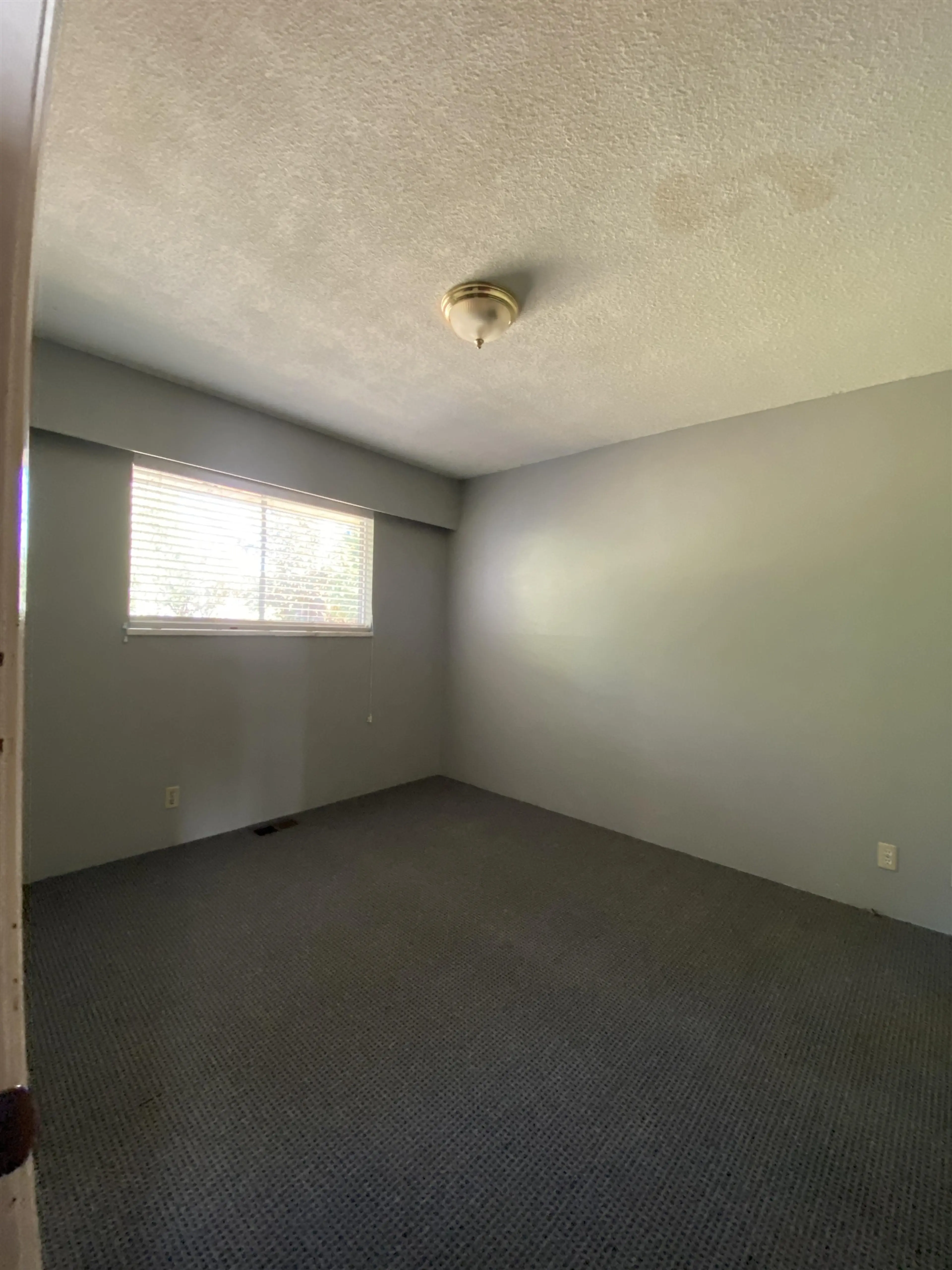 Property at 15855 VINE AVENUE, White Rock, BC