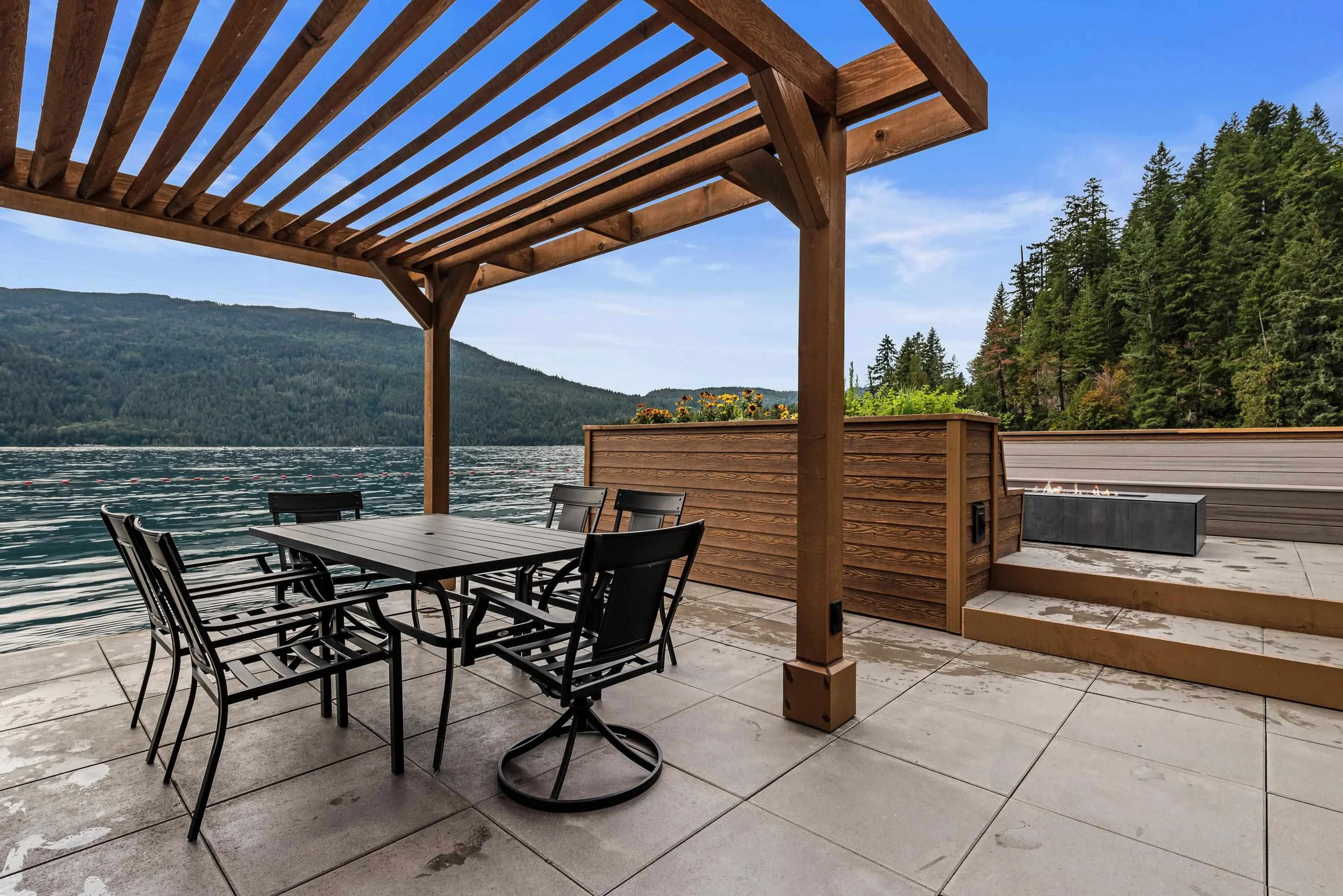Property at #102 3175 COLUMBIA VALLEY ROAD, Cultus Lake, BC