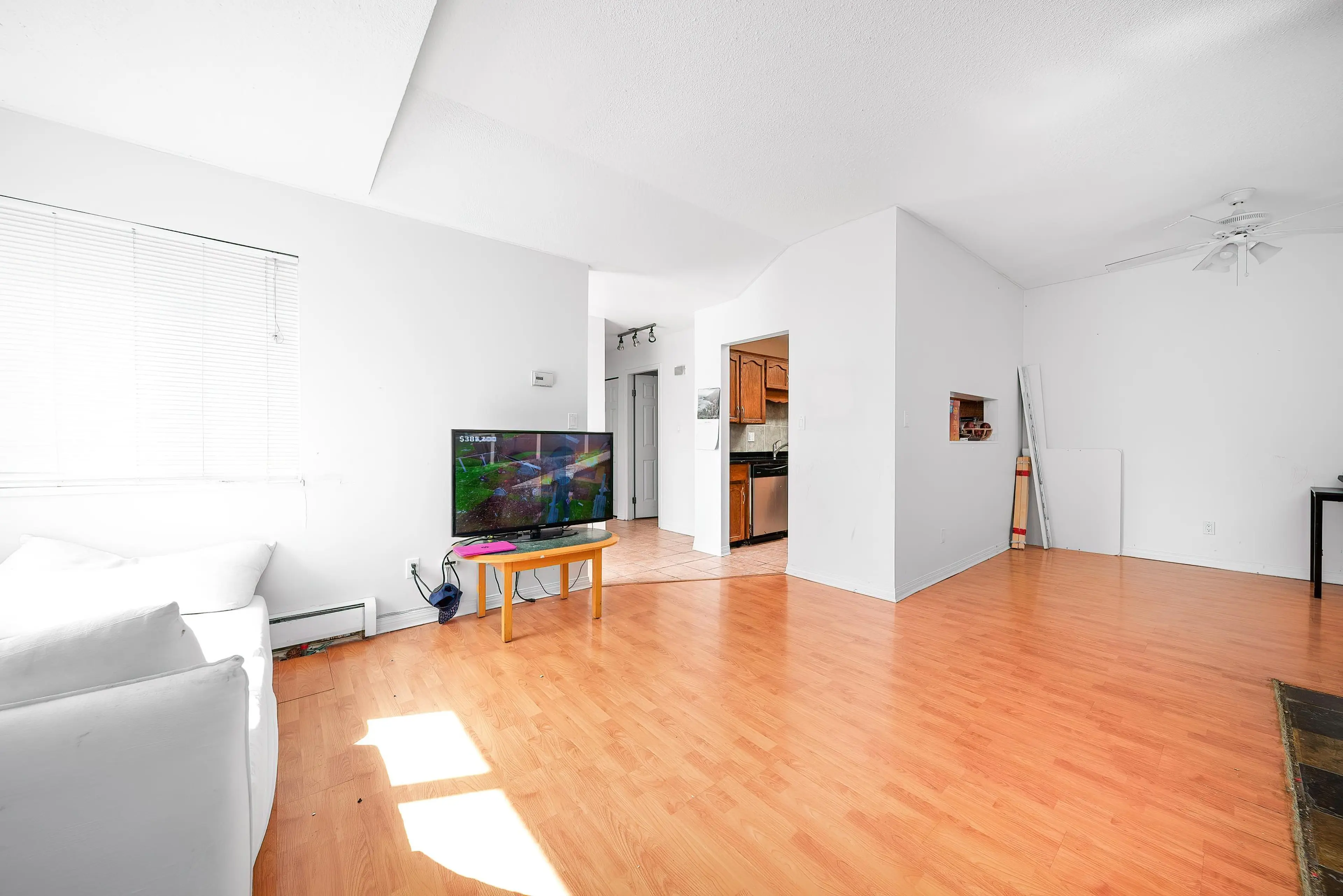 Property at 5146 HASTINGS STREET, Burnaby, BC