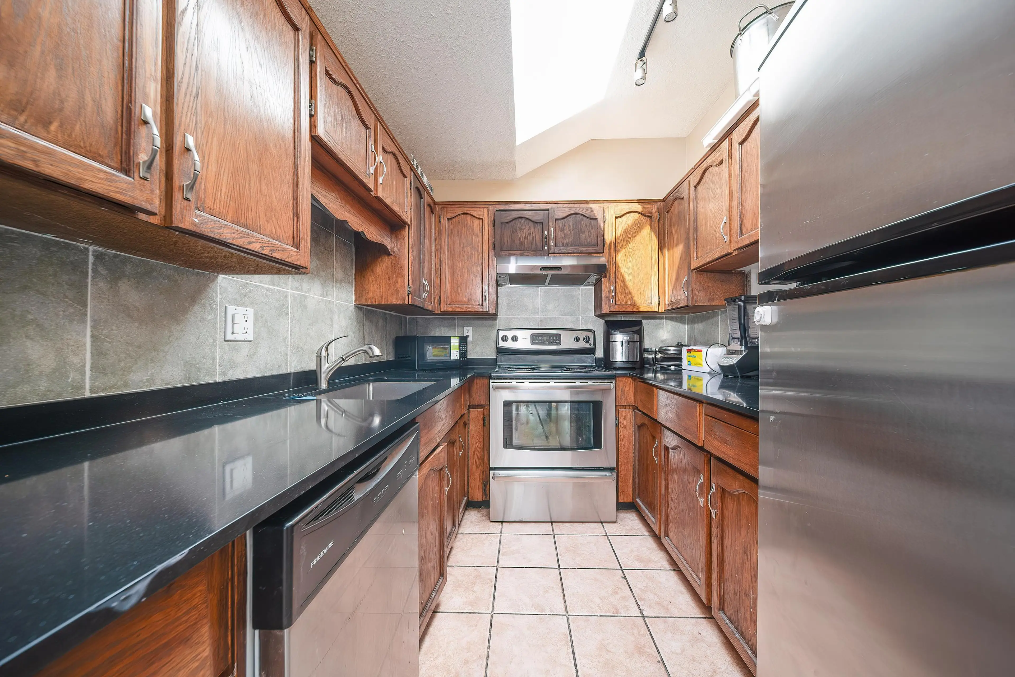 Property at 5146 HASTINGS STREET, Burnaby, BC