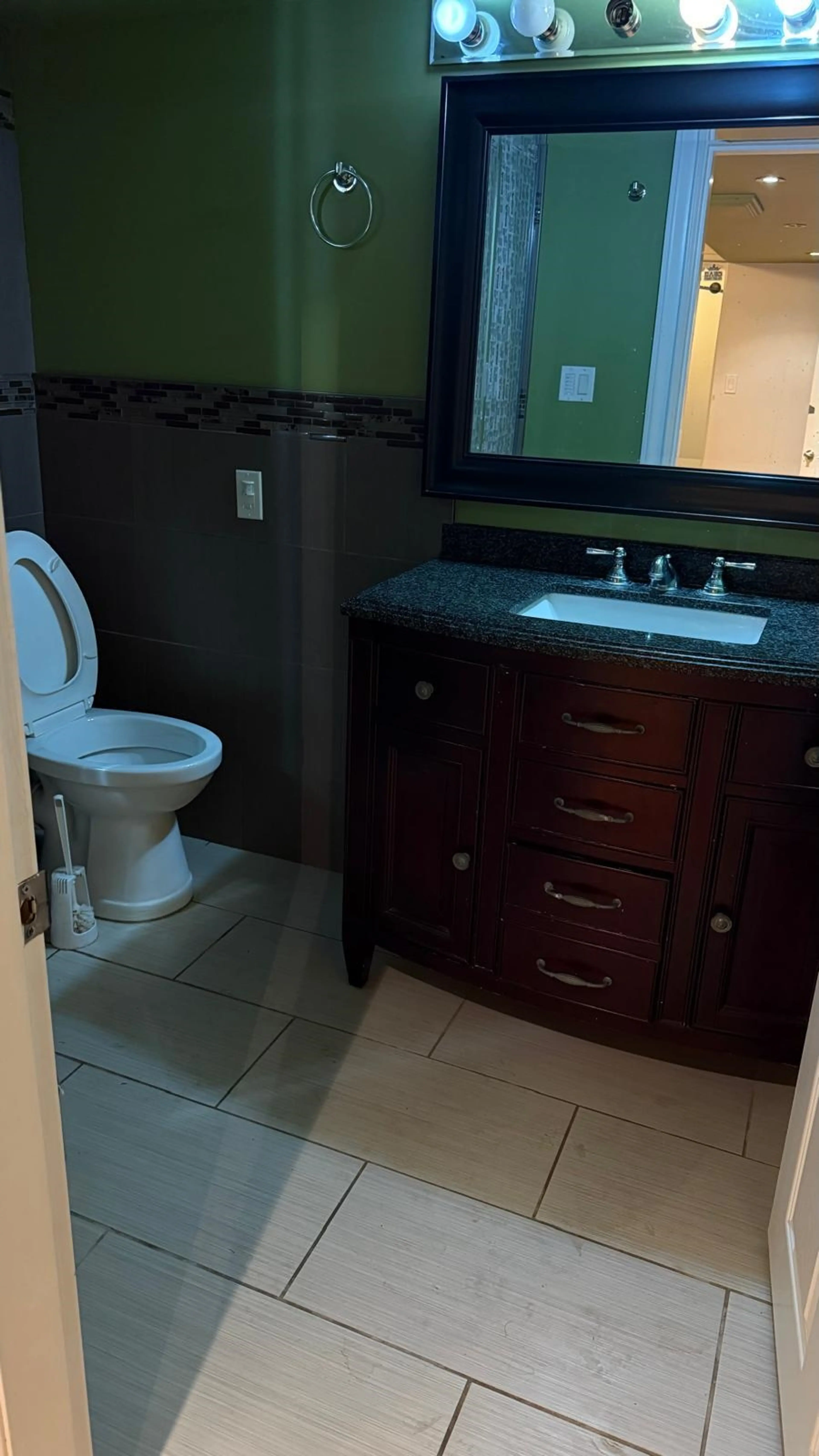 Property at 2577 SUNNYSIDE CRESCENT, Abbotsford, BC