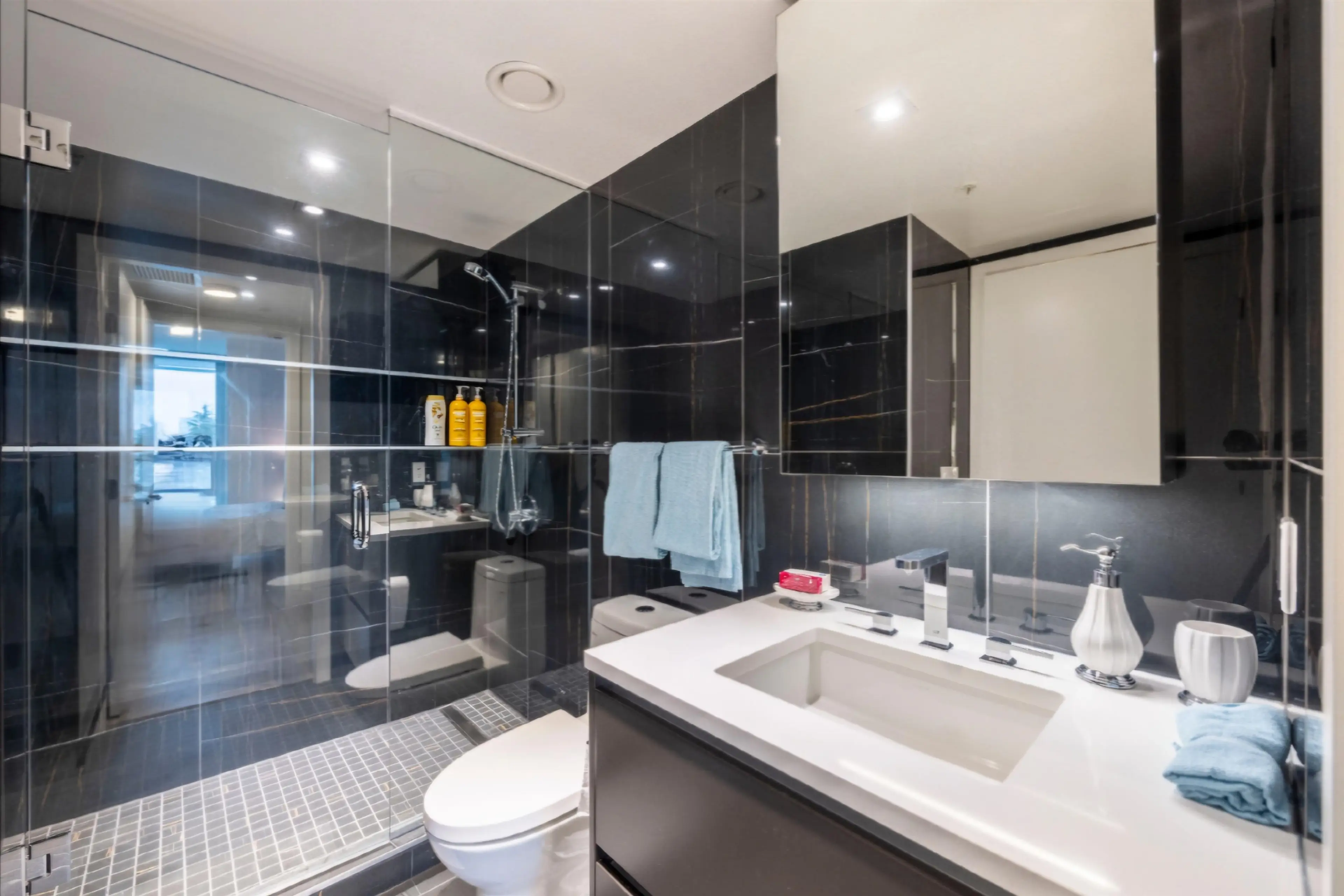 Property at #620 6328 NO. 3 ROAD, Richmond, BC