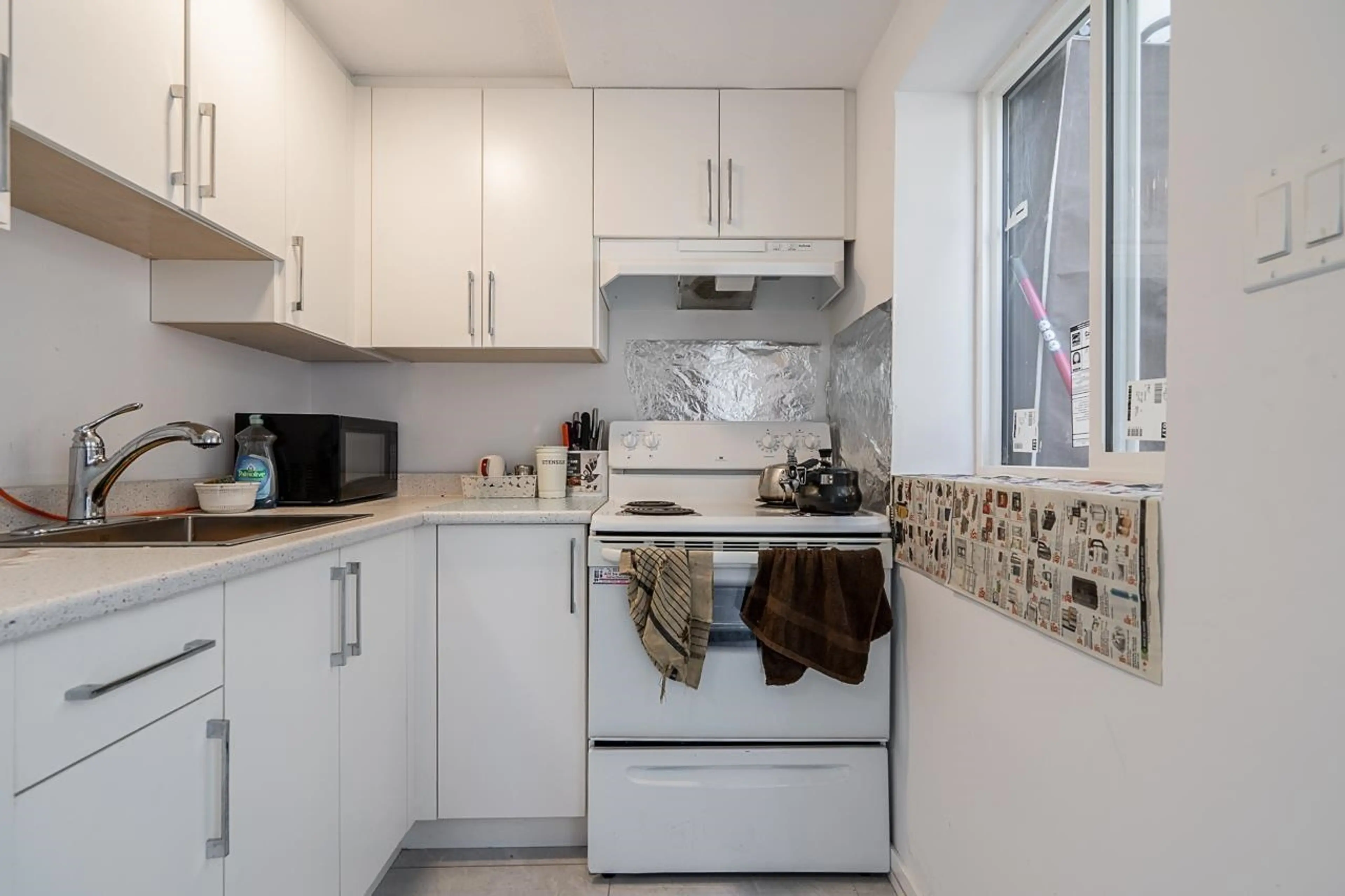 Property at 882 E 63RD AVENUE, Vancouver, BC