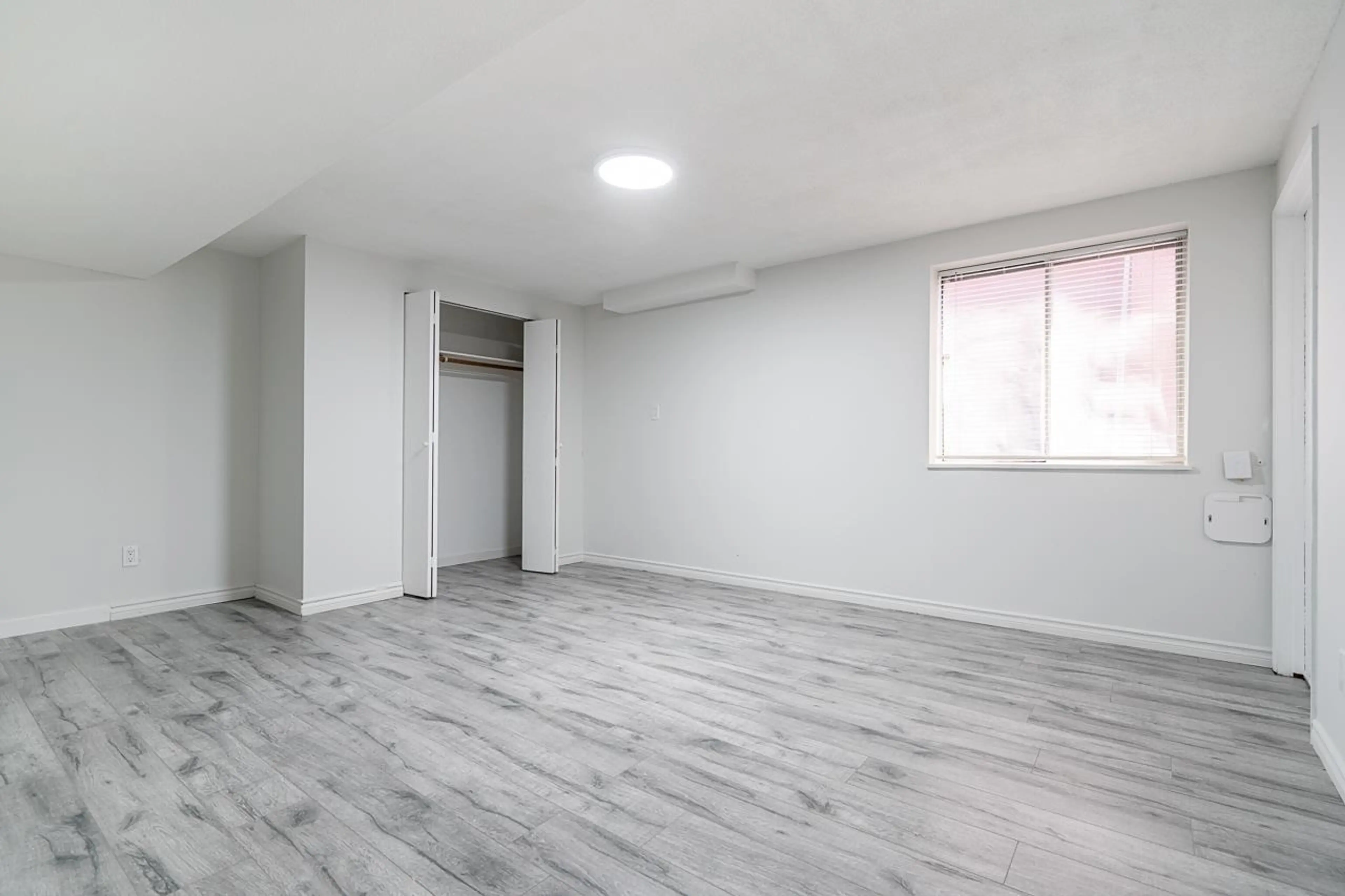 Property at 882 E 63RD AVENUE, Vancouver, BC