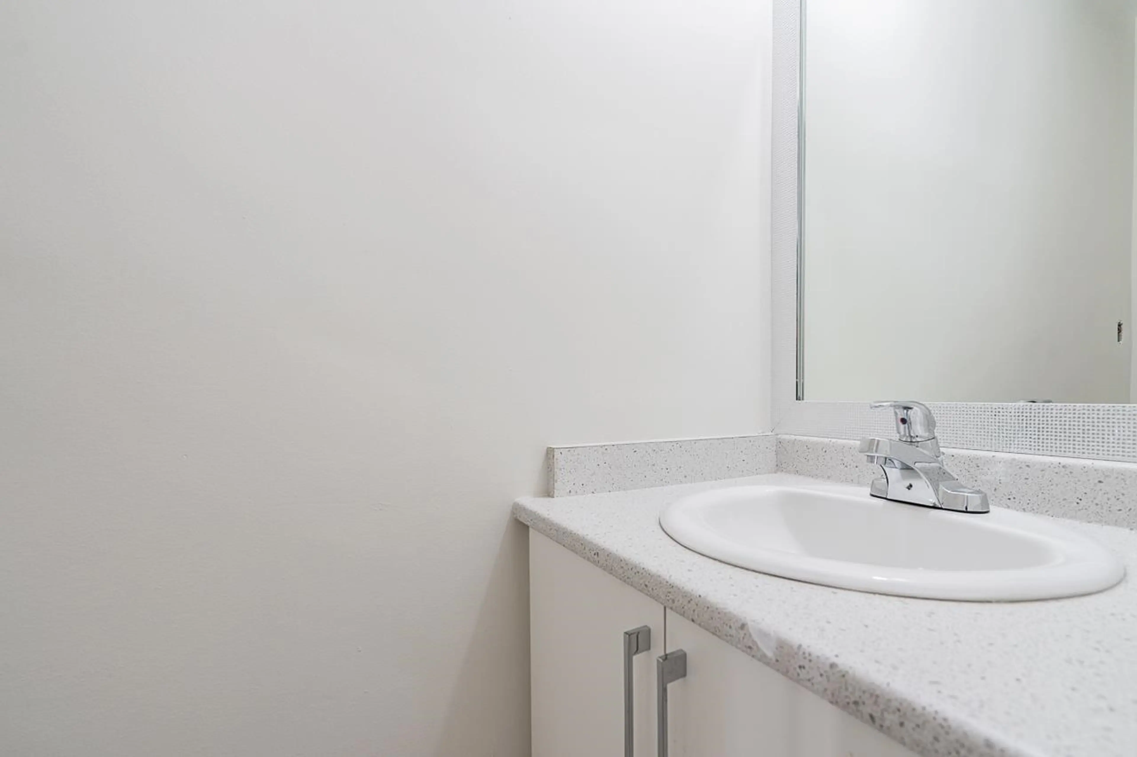 Property at 882 E 63RD AVENUE, Vancouver, BC