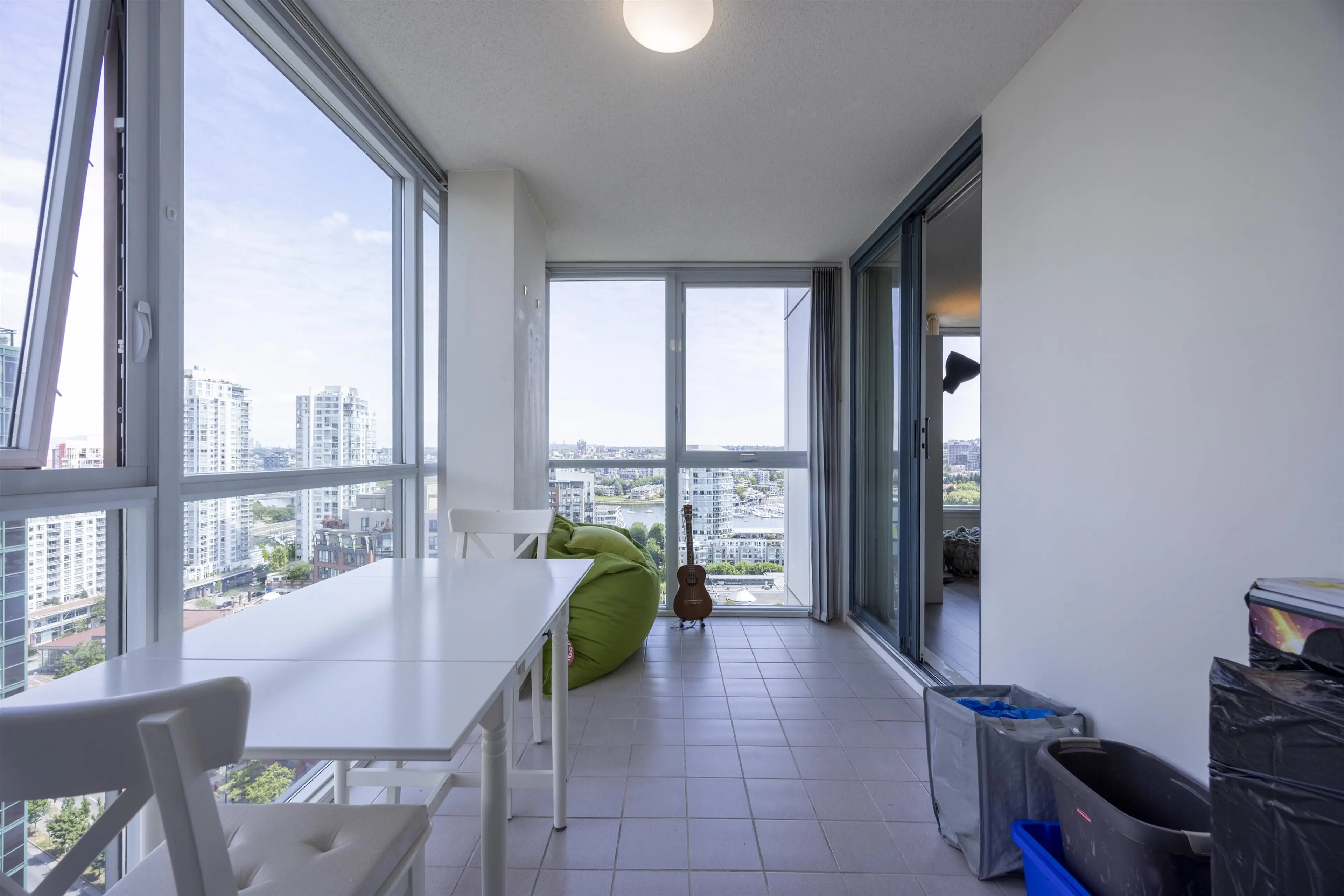 Property at #2505 388 DRAKE STREET, Vancouver, BC