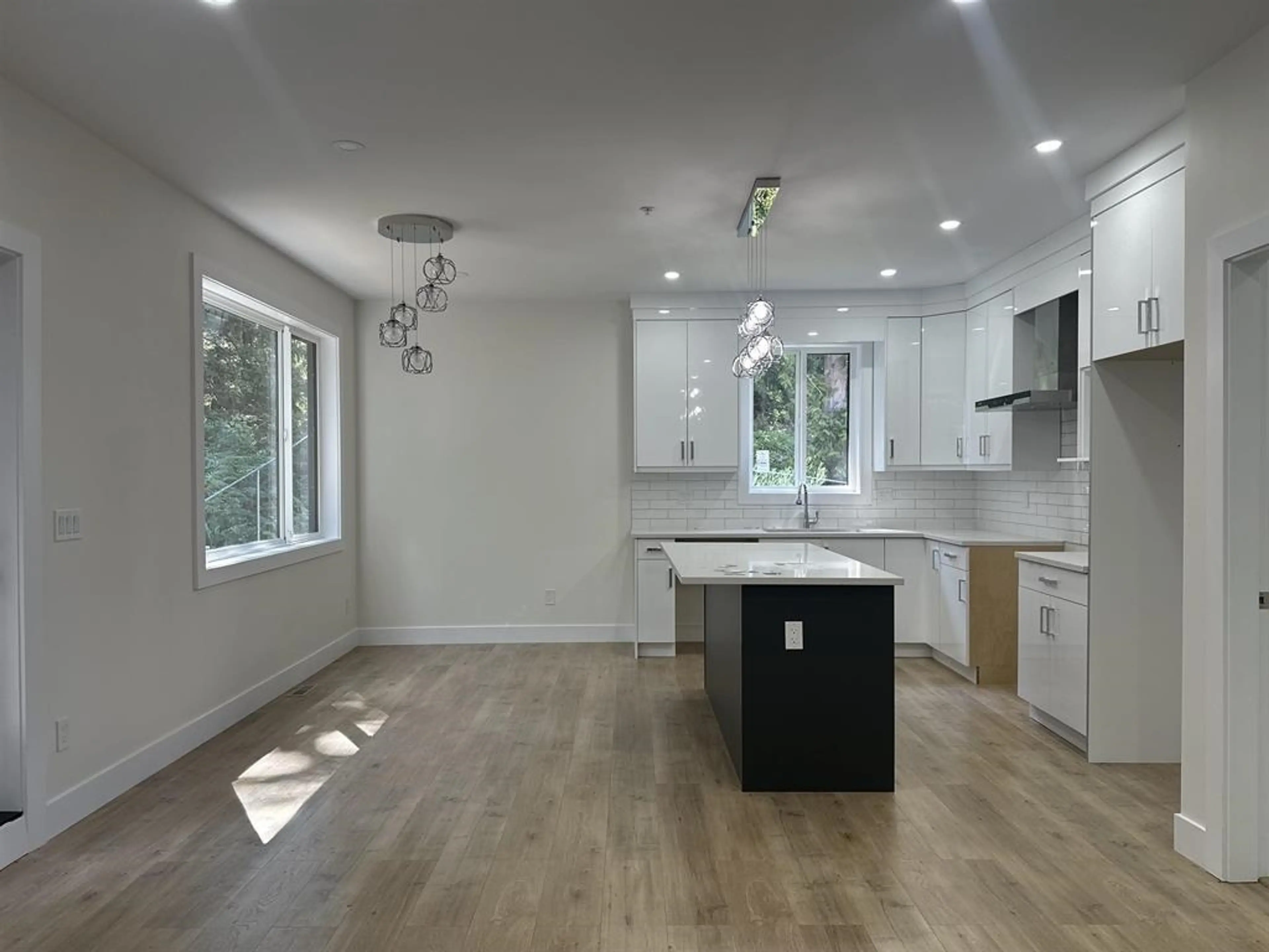 Property at 36716 DIANNE BROOK AVENUE, Abbotsford, BC