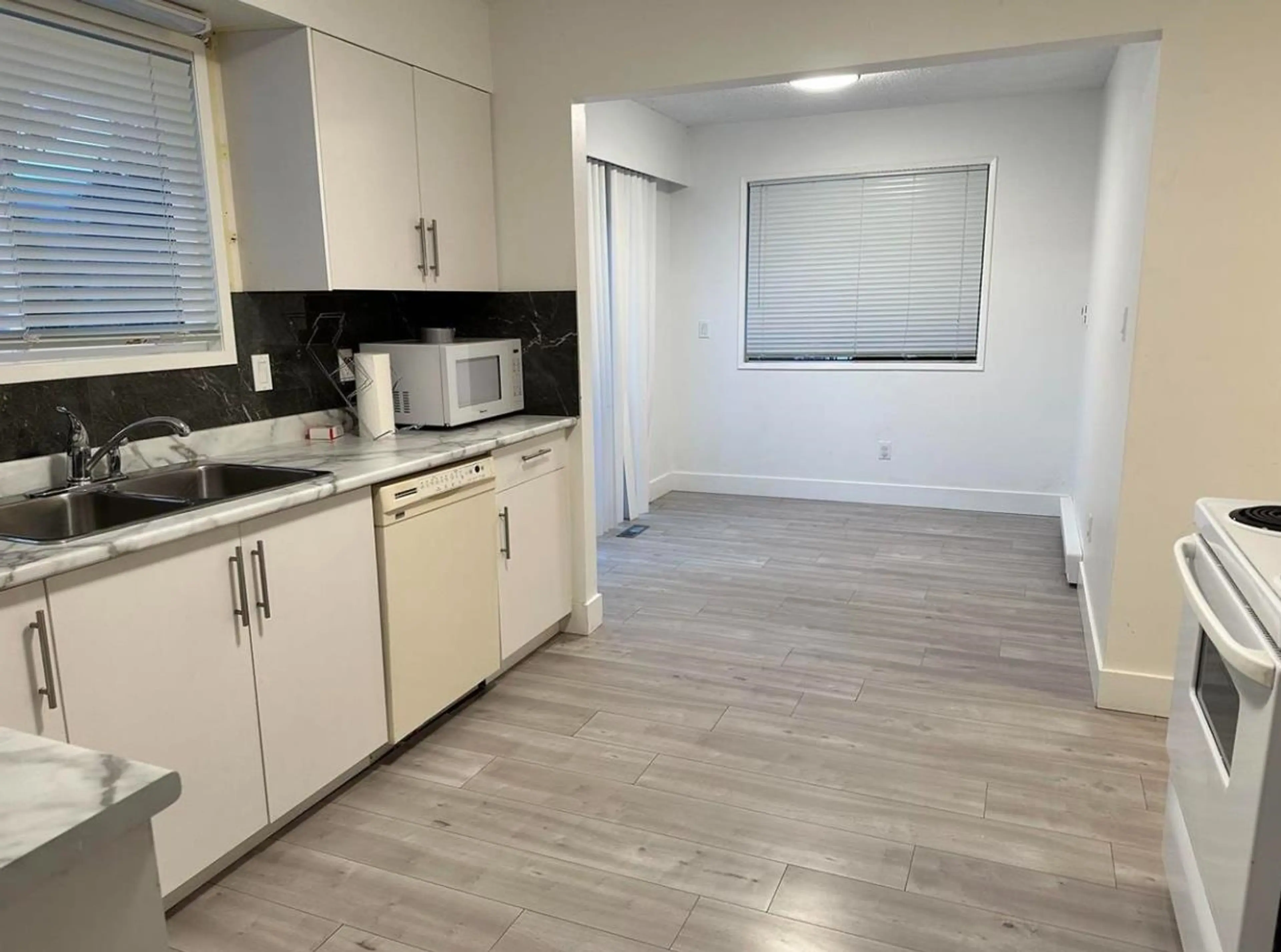 Property at 385 FERRY LANDING PLACE, Hope, BC