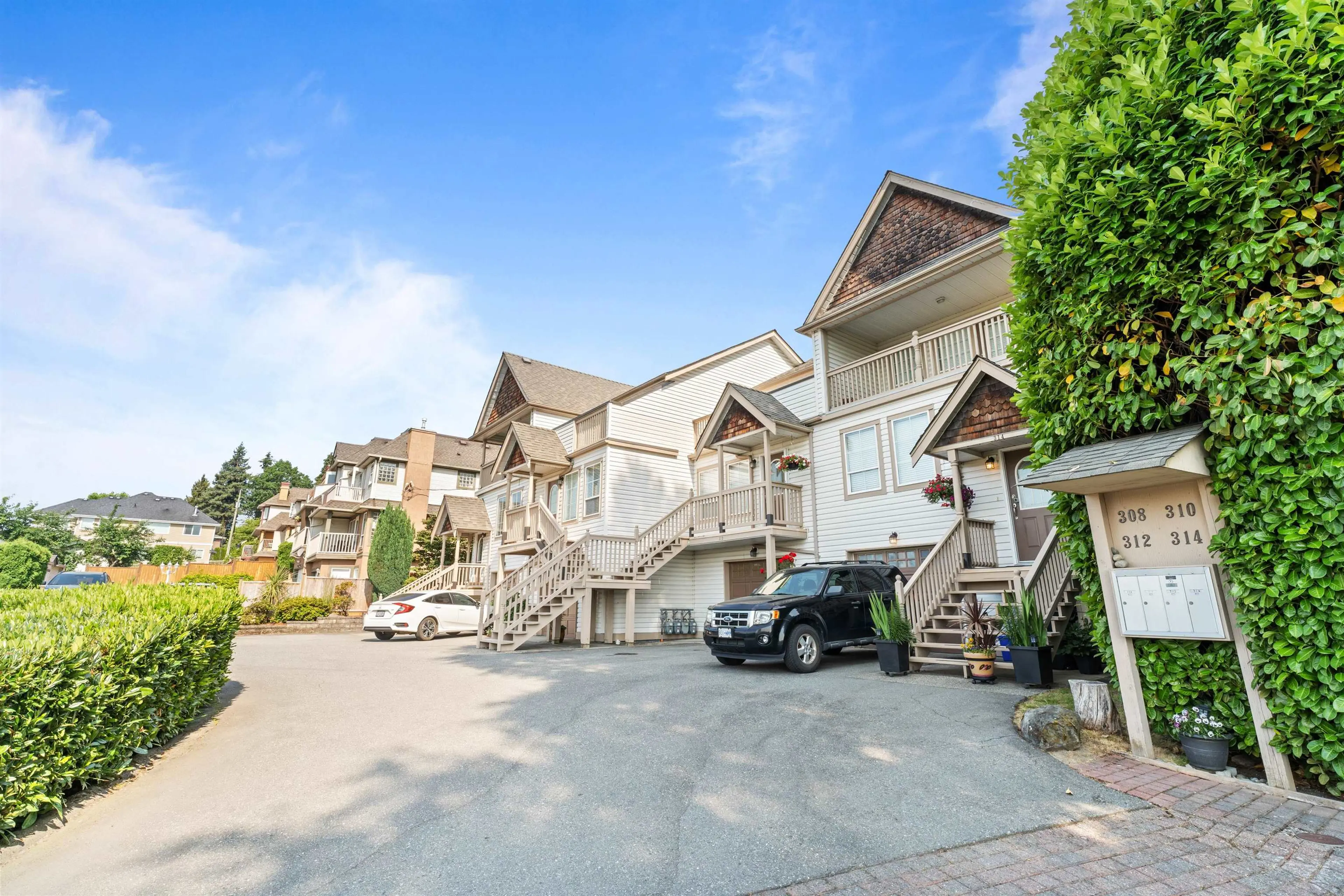 Property at 316 LAVAL SQUARE, Coquitlam, BC