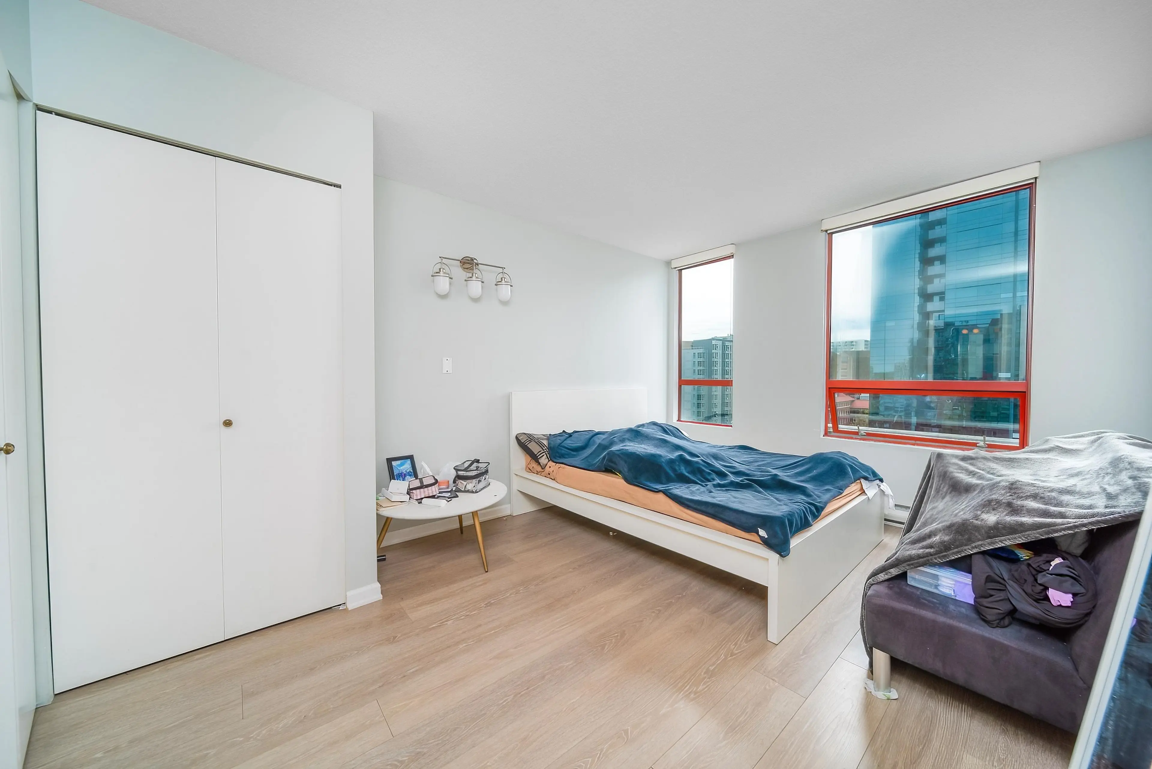 Property at #1604 811 HELMCKEN STREET, Vancouver, BC