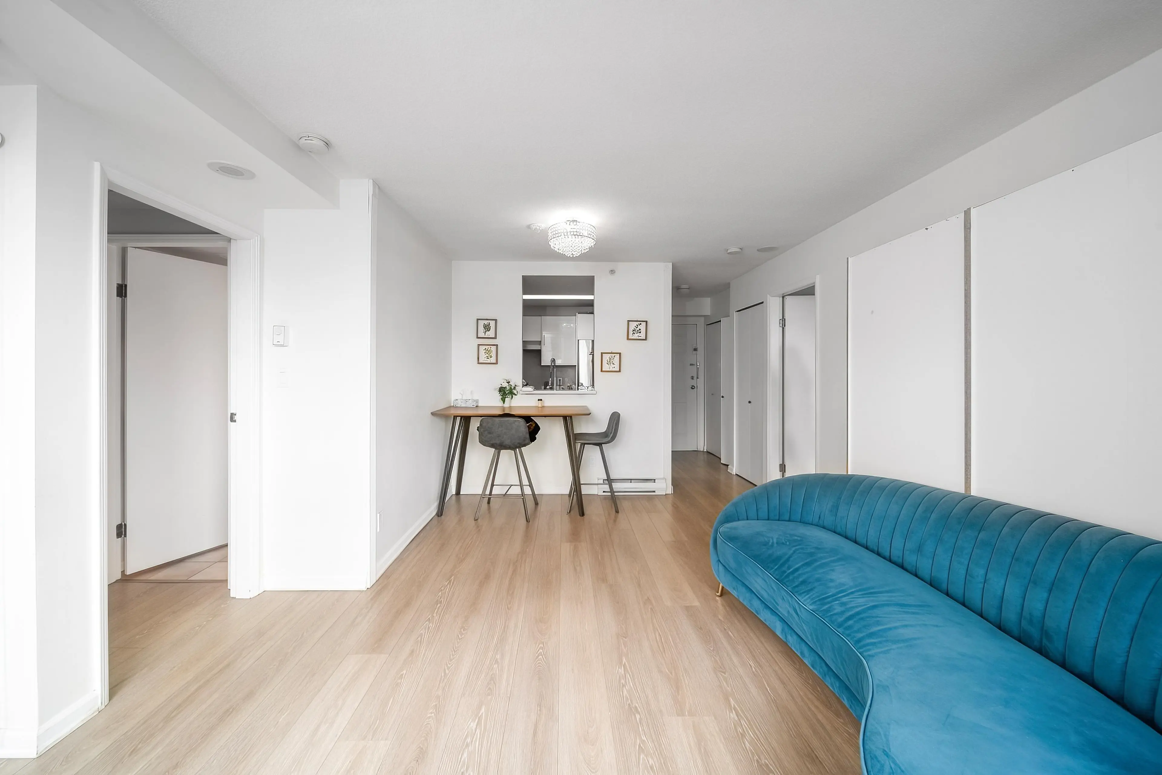 Property at #1604 811 HELMCKEN STREET, Vancouver, BC