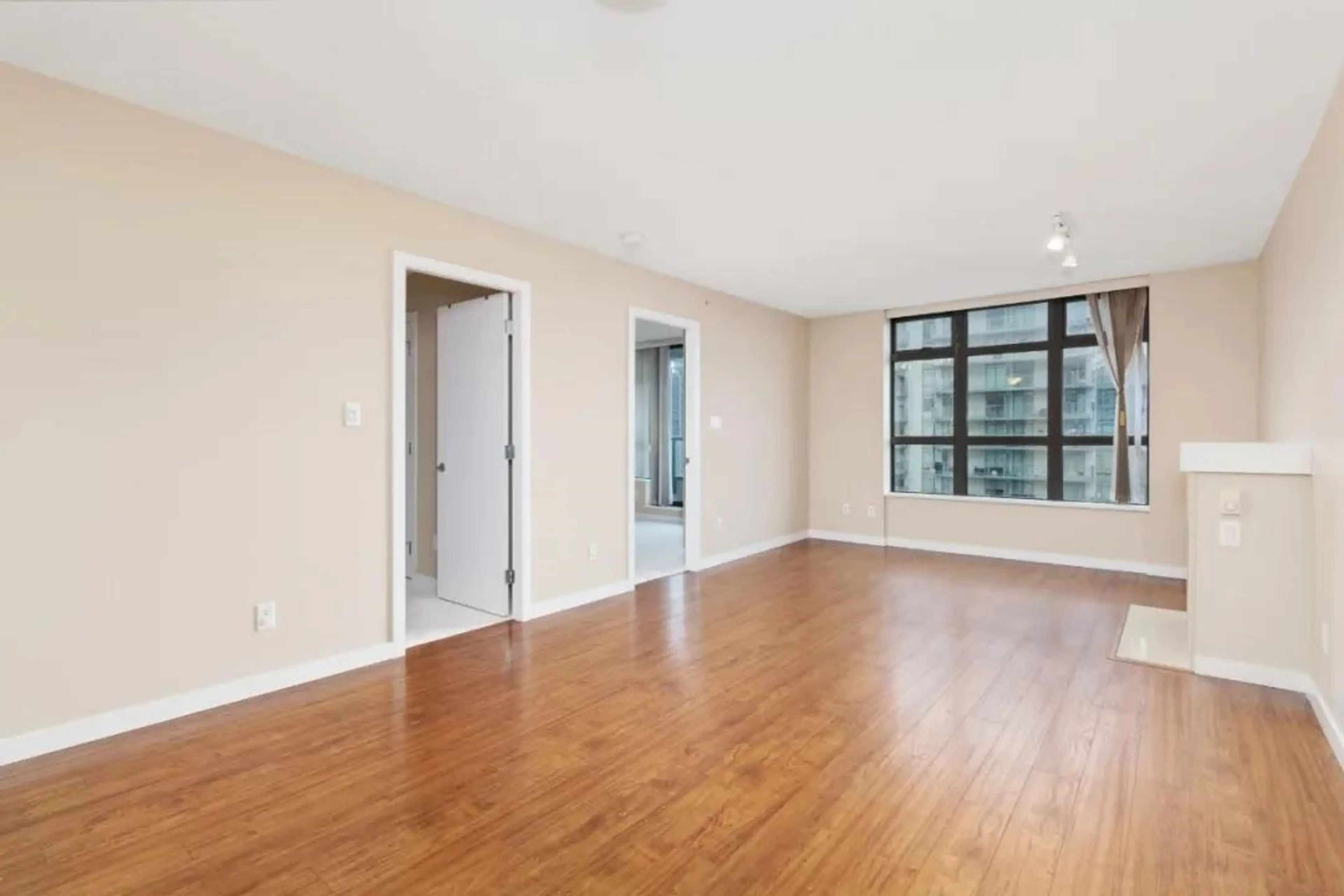 Property at #608 8120 LANSDOWNE ROAD, Richmond, BC