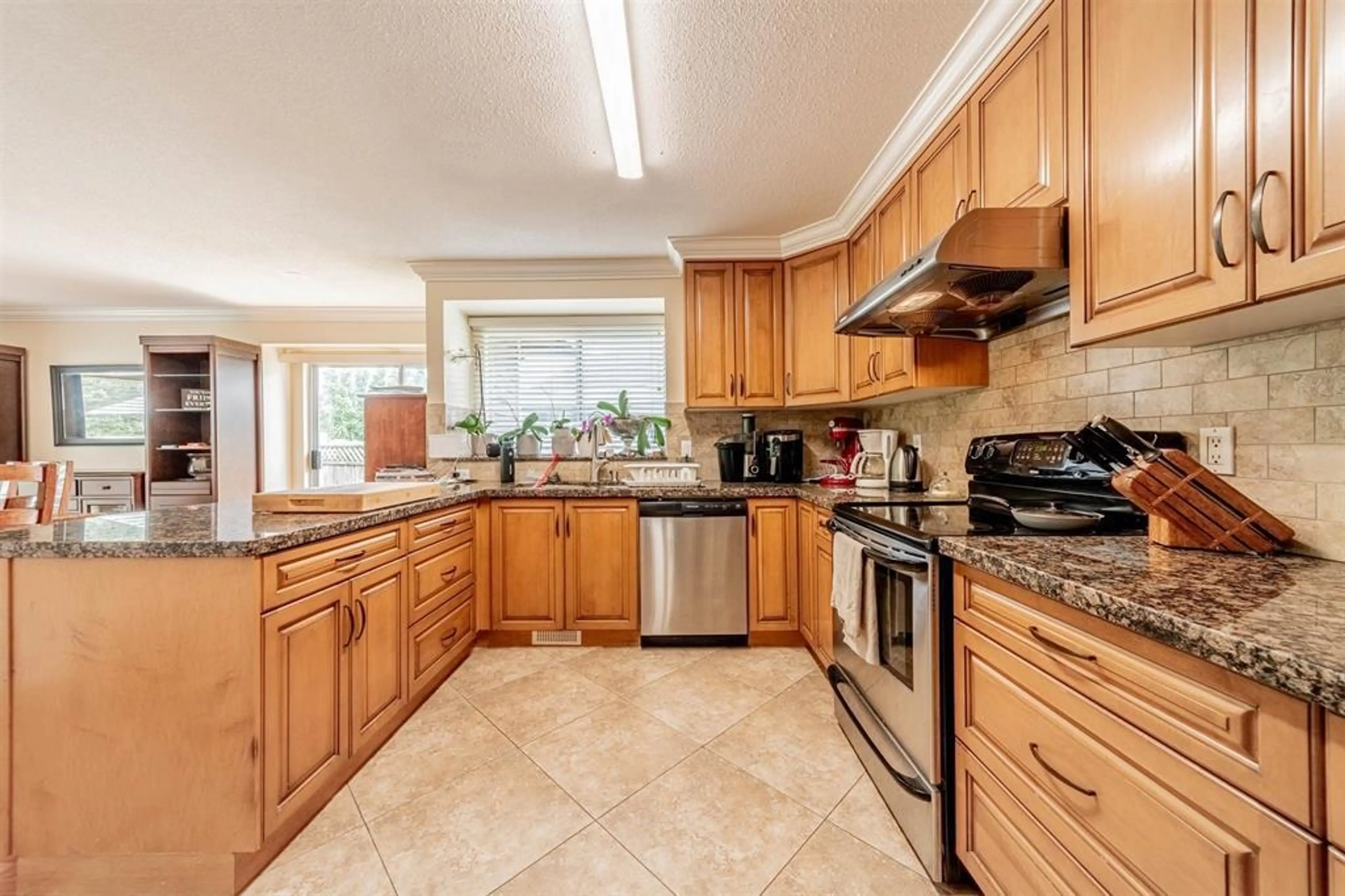 Property at 14636 18 AVENUE, Surrey, BC