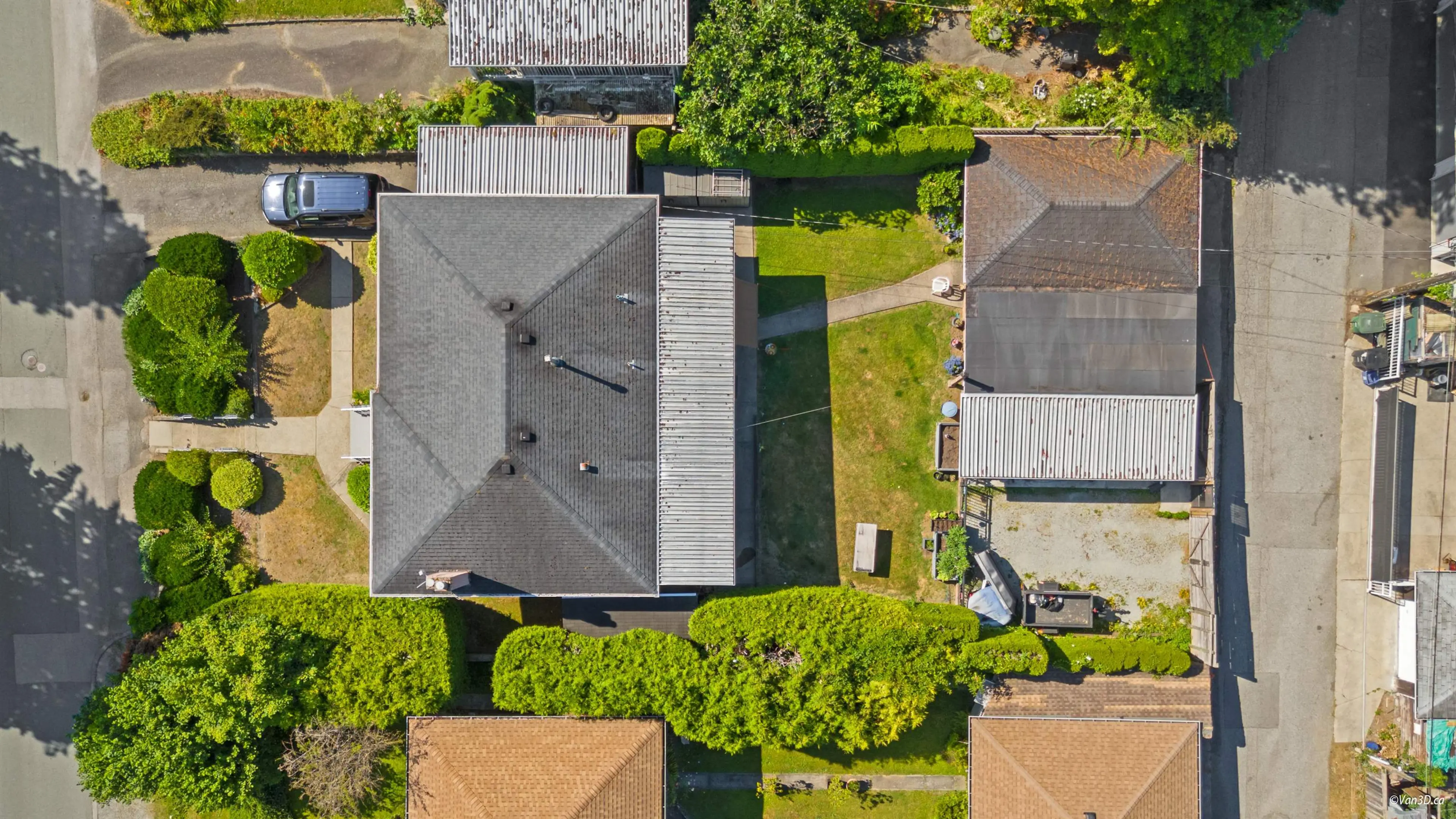 Property at 5017 PIONEER AVENUE, Burnaby, BC