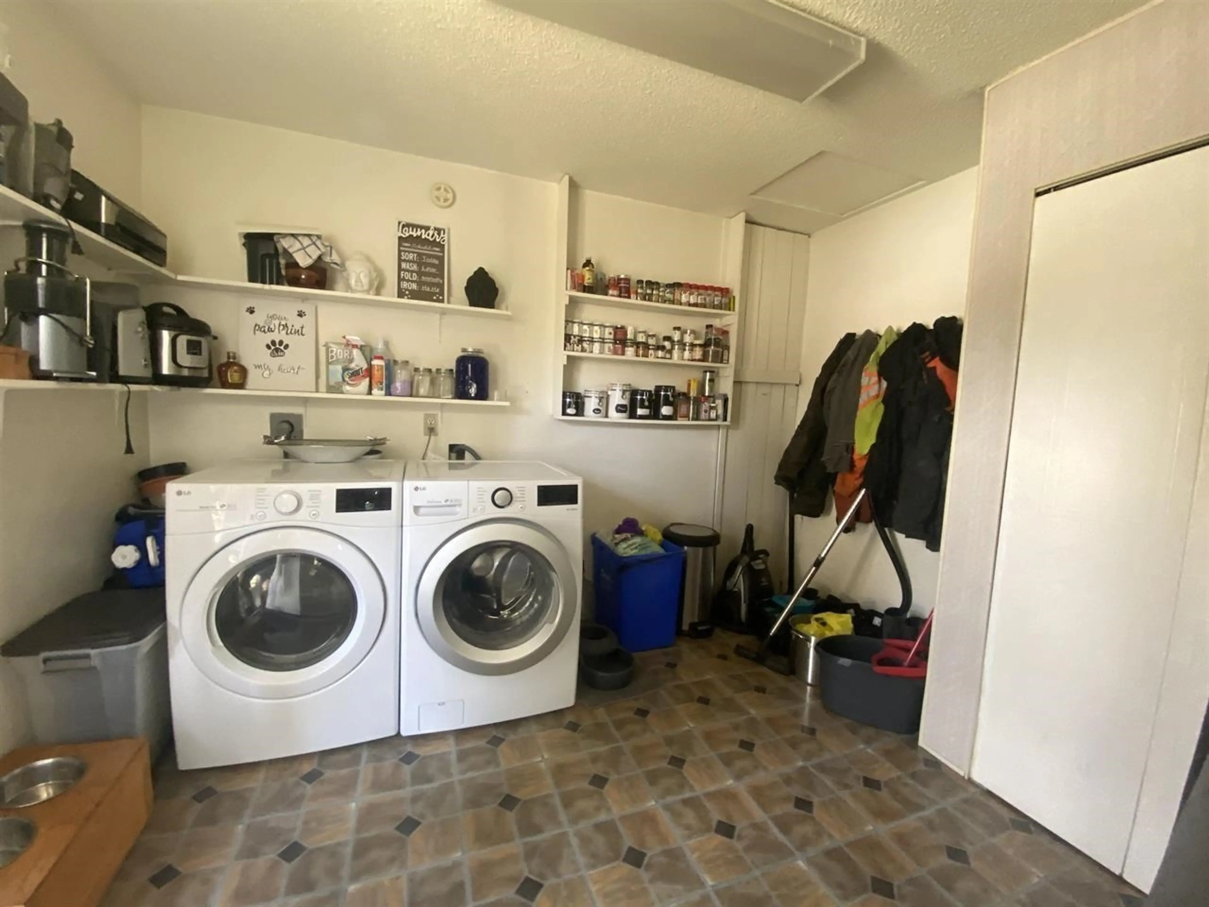 Property at 32525 GEORGE FERGUSON WAY, Abbotsford, BC