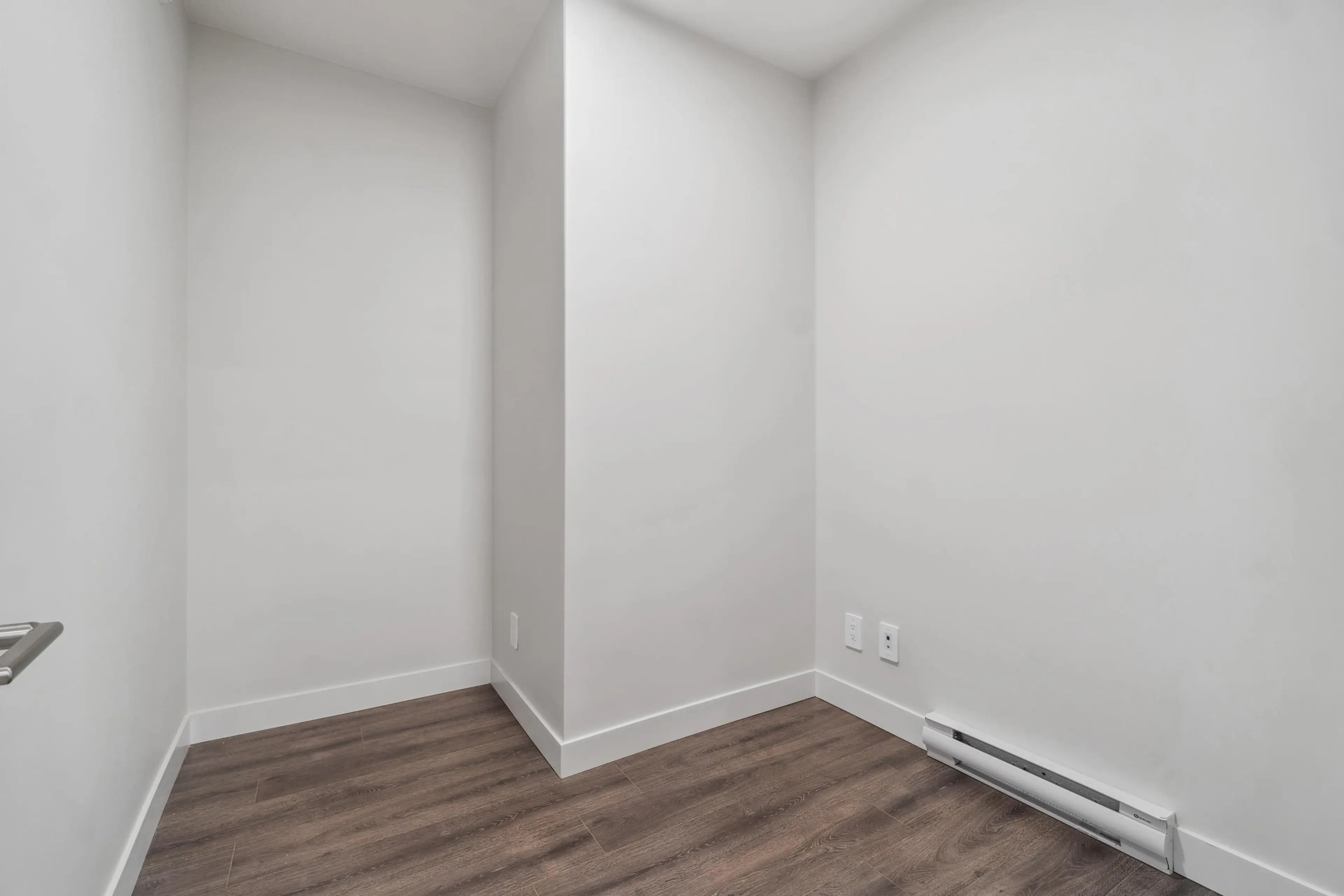 Property at #403 5535 HASTINGS STREET, Burnaby, BC